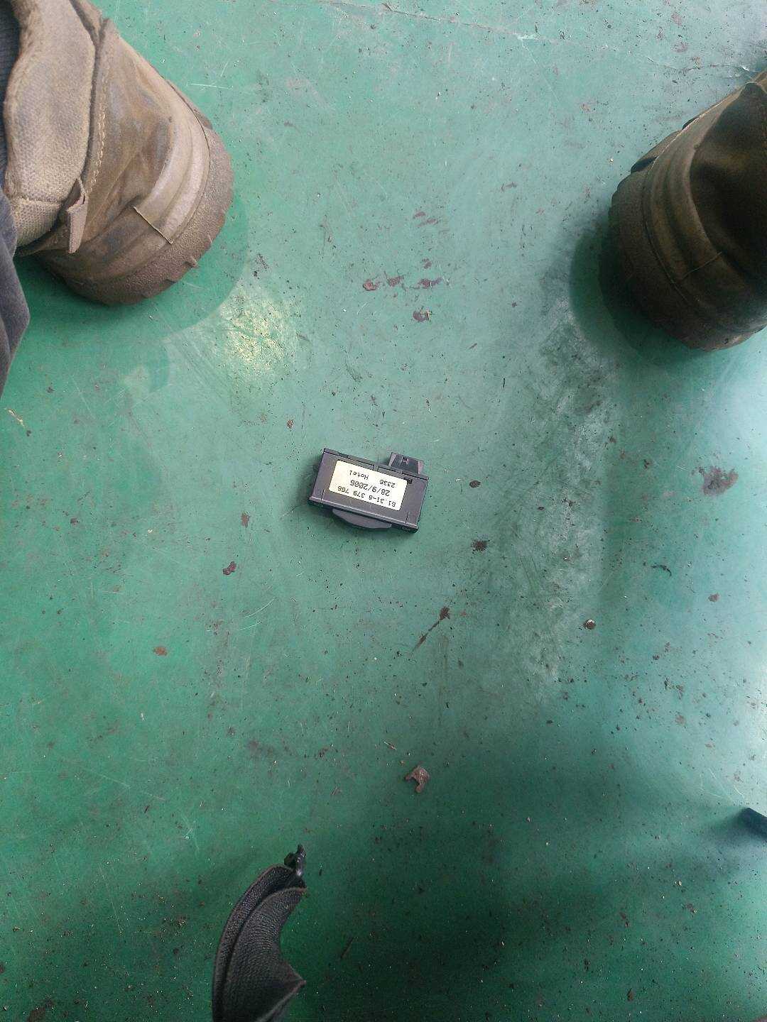 61318379766 自动泊车辅助开关