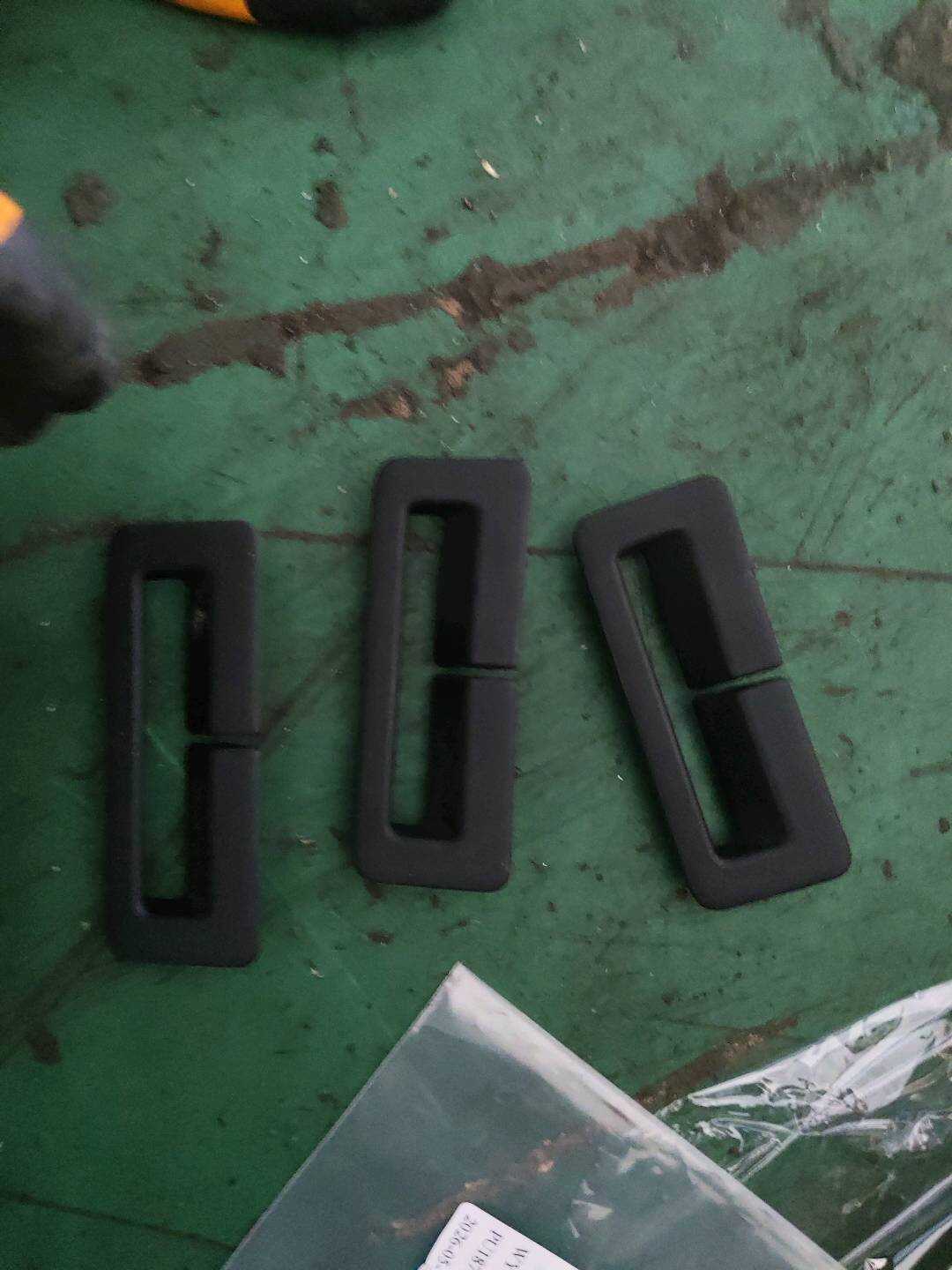 B012724 Rear Seat Belt Trim Cover