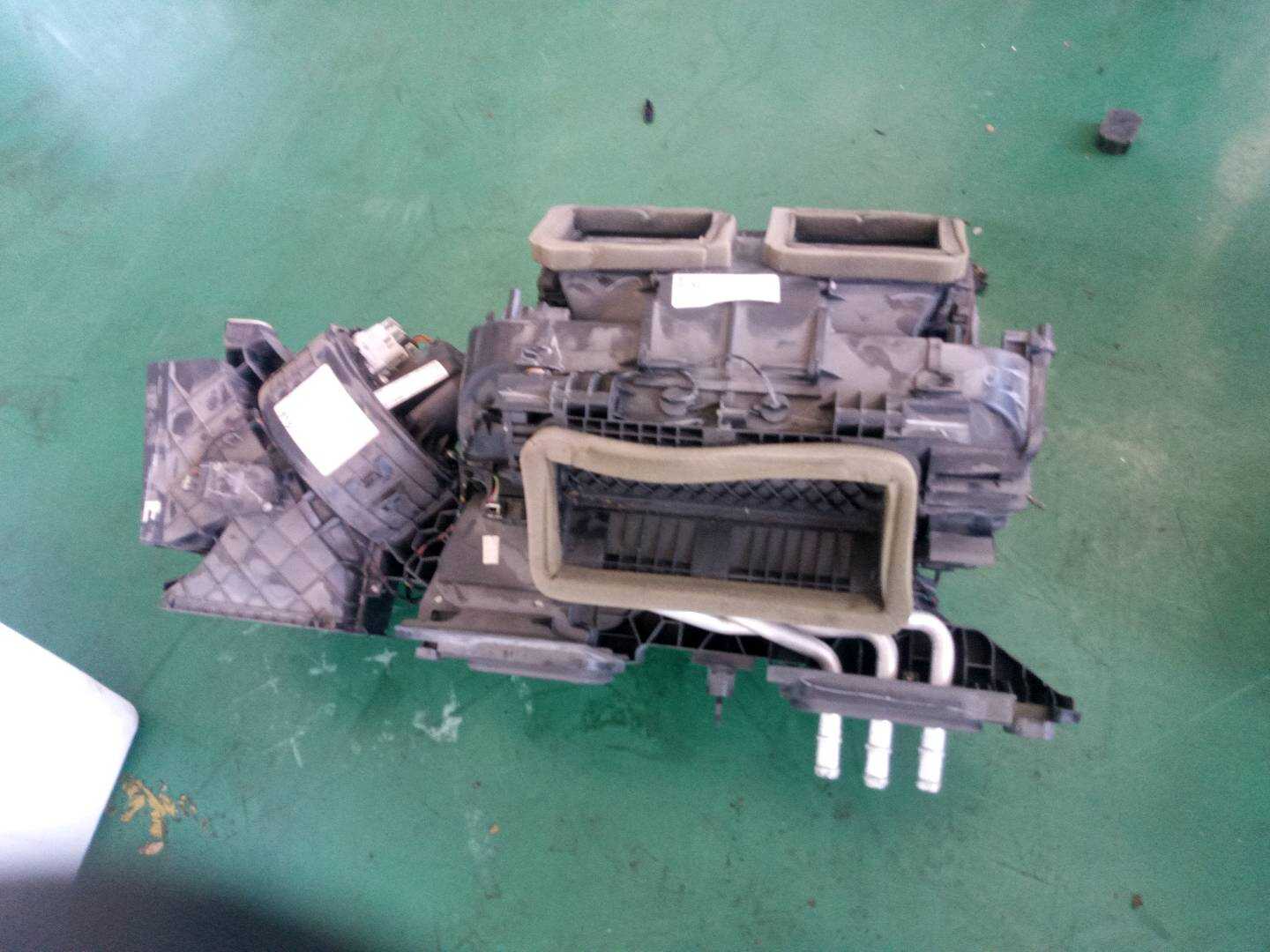 64116806555 蒸发器芯