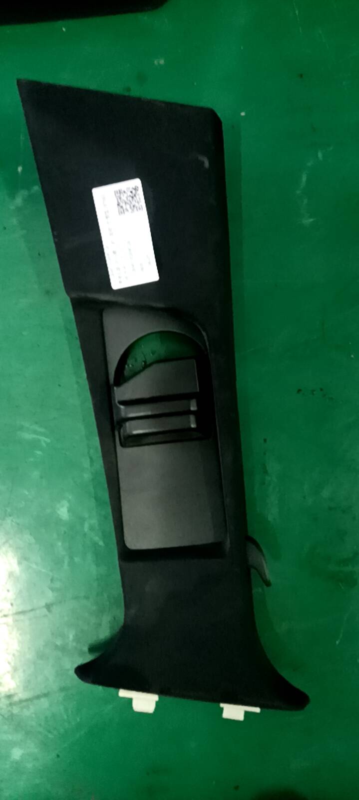 A21269019269G26 B-Pillar Inner Trim (Upper Left)