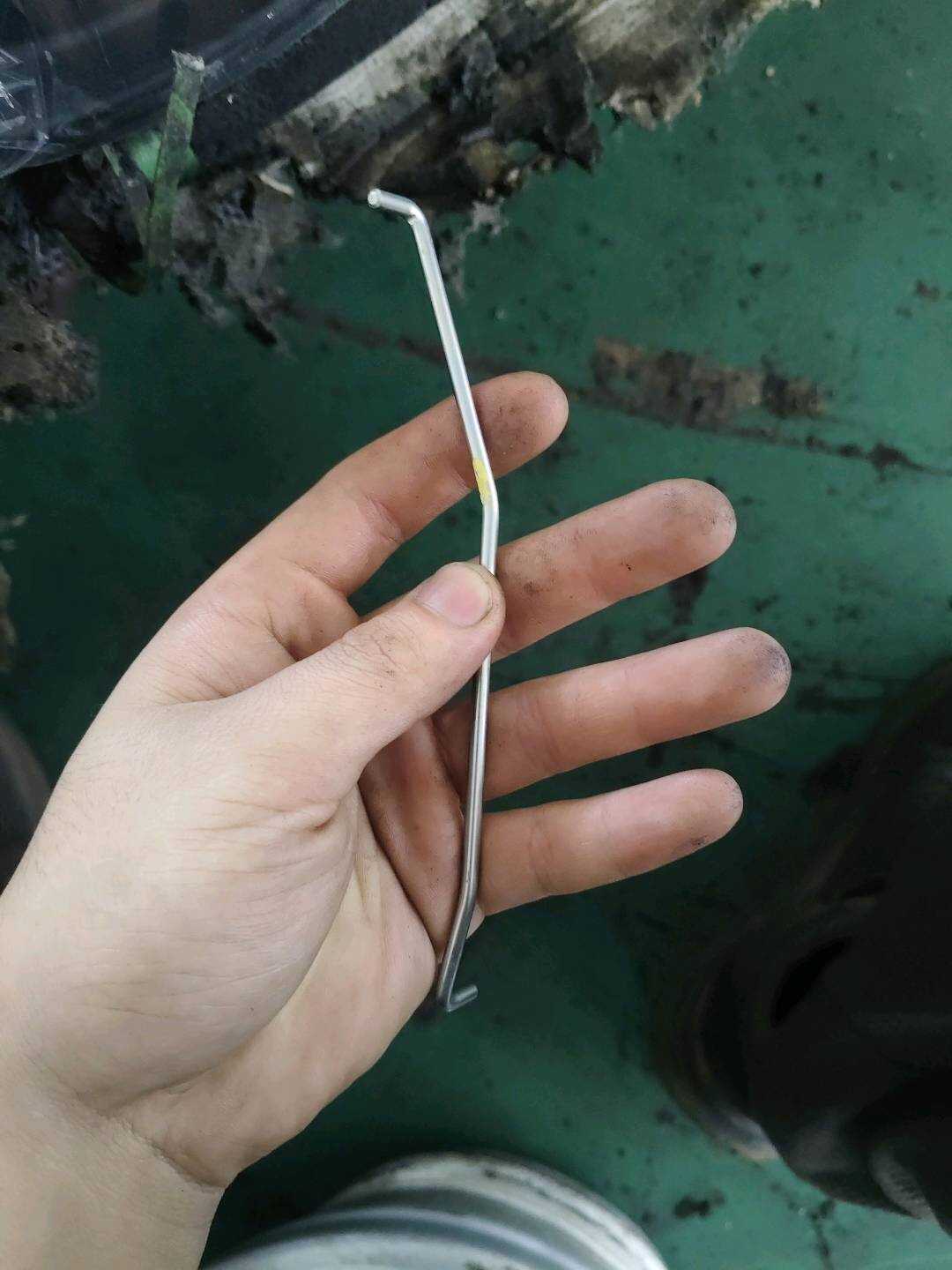 B012419 车门外锁止拉杆
