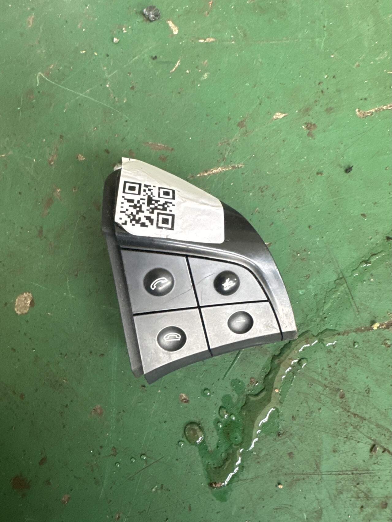 A16487002109116 方向盘多功能开关（右）