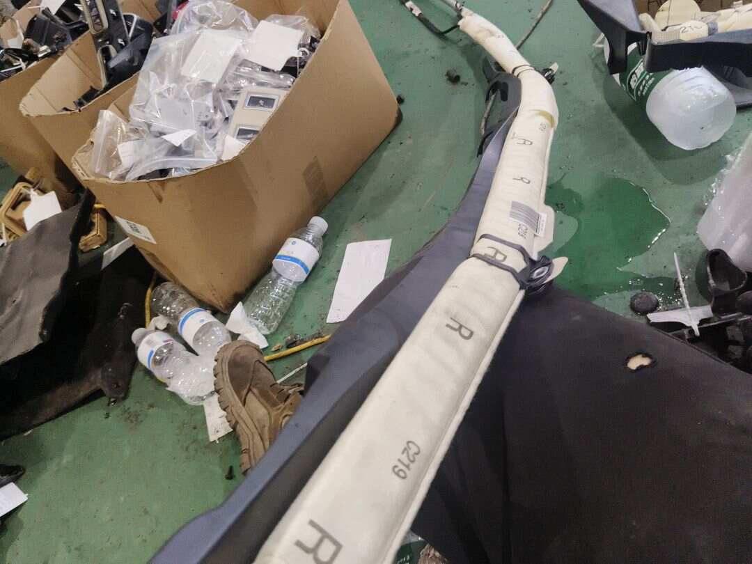 A2198600005 车顶窗帘气囊组件（右）