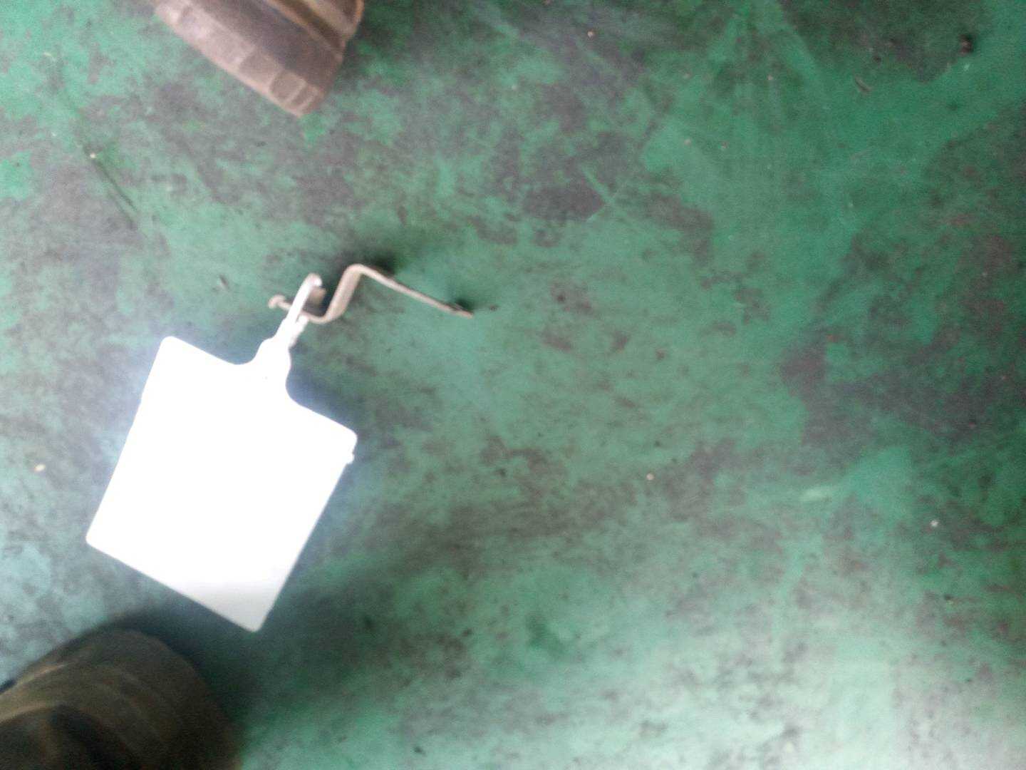 37146773135 车身高度传感器支架(右)
