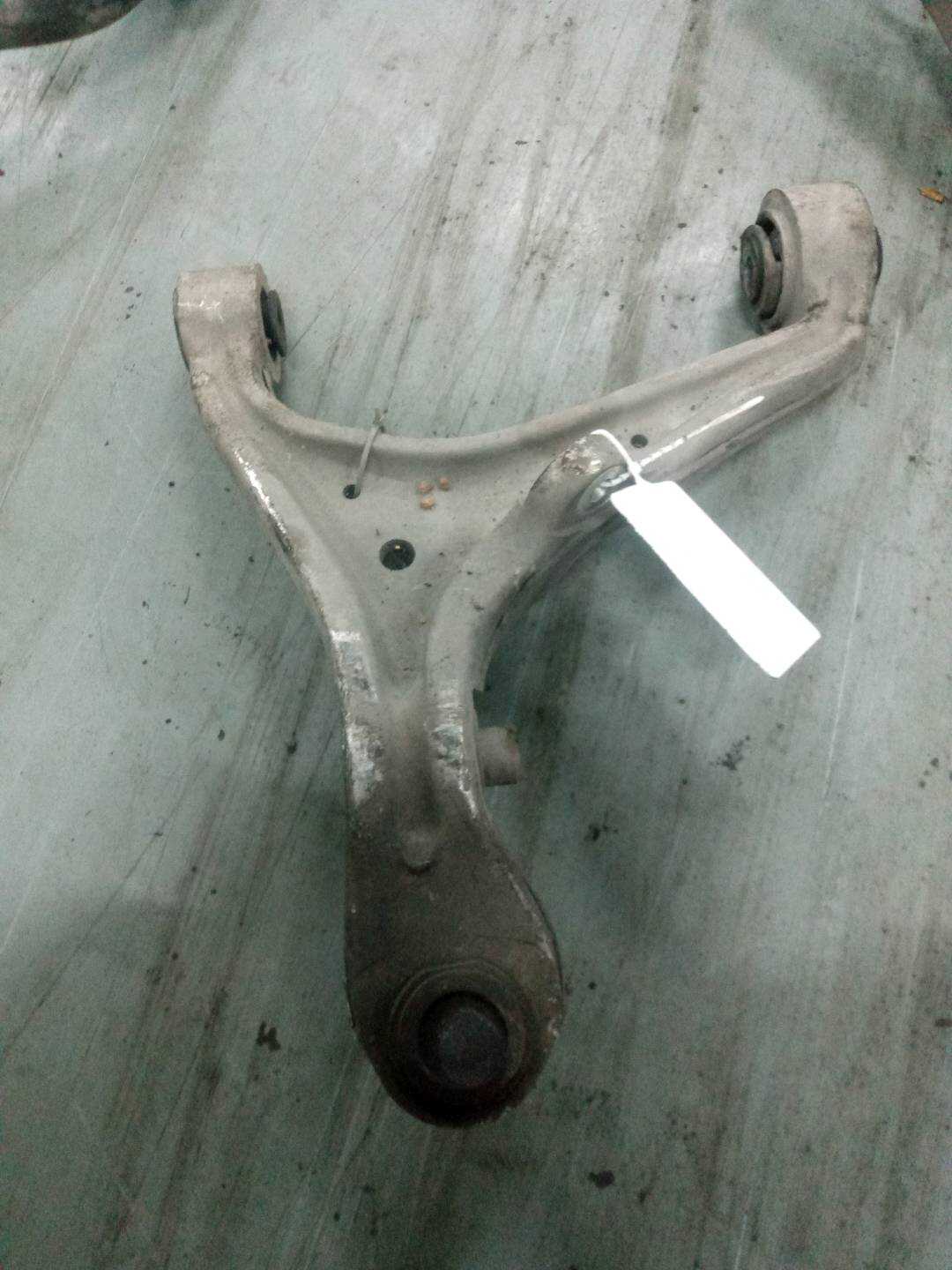 9016752 Front Lower Control Arm, Right
