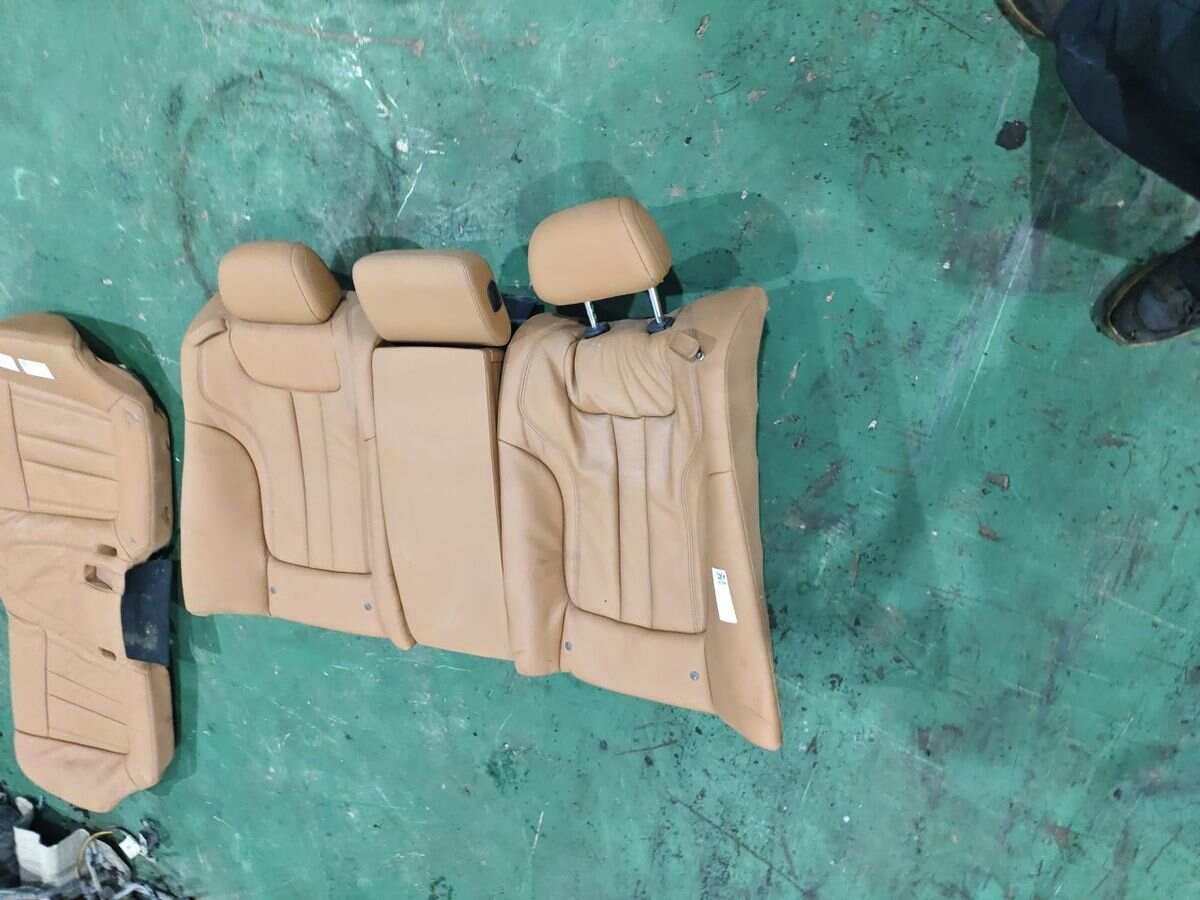 52207401996 Rear Seat Backrest Frame