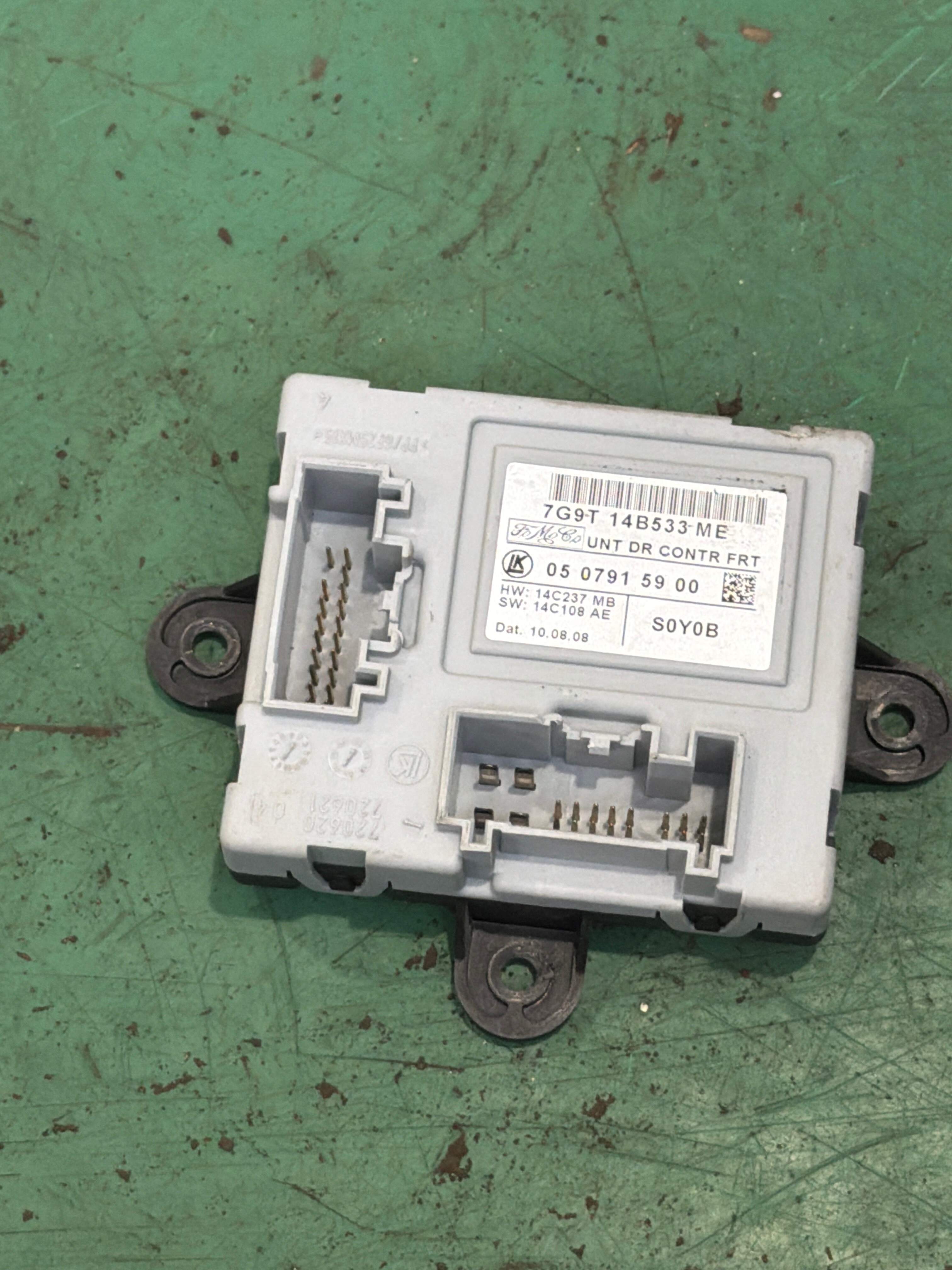 7G9T14B533ME 右前门控制单元