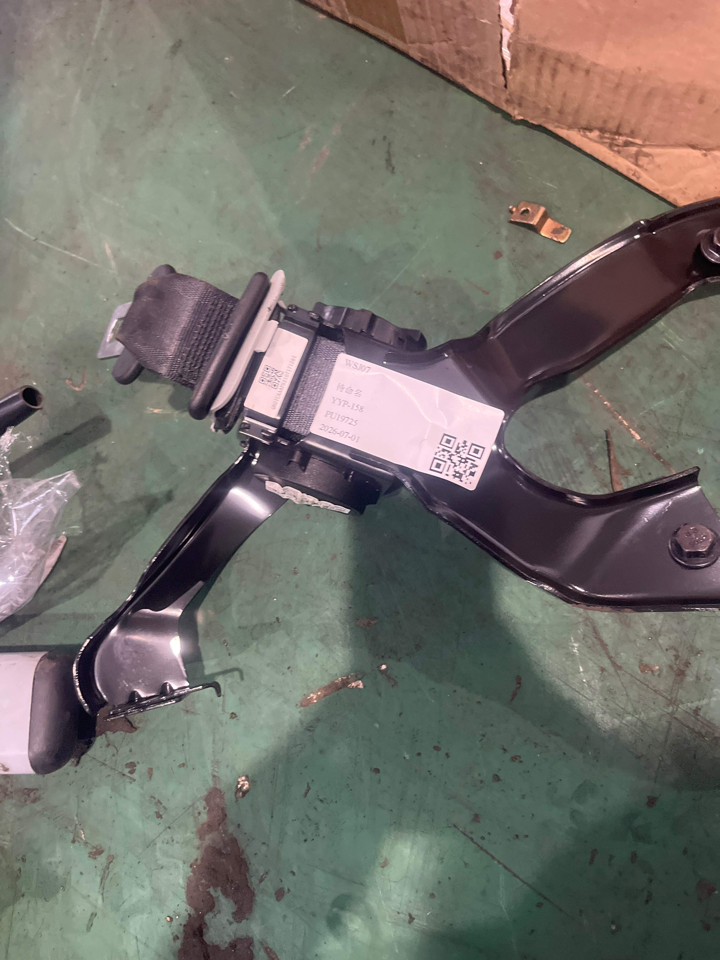 5812300XKZ8SA 后排中间安全带总成