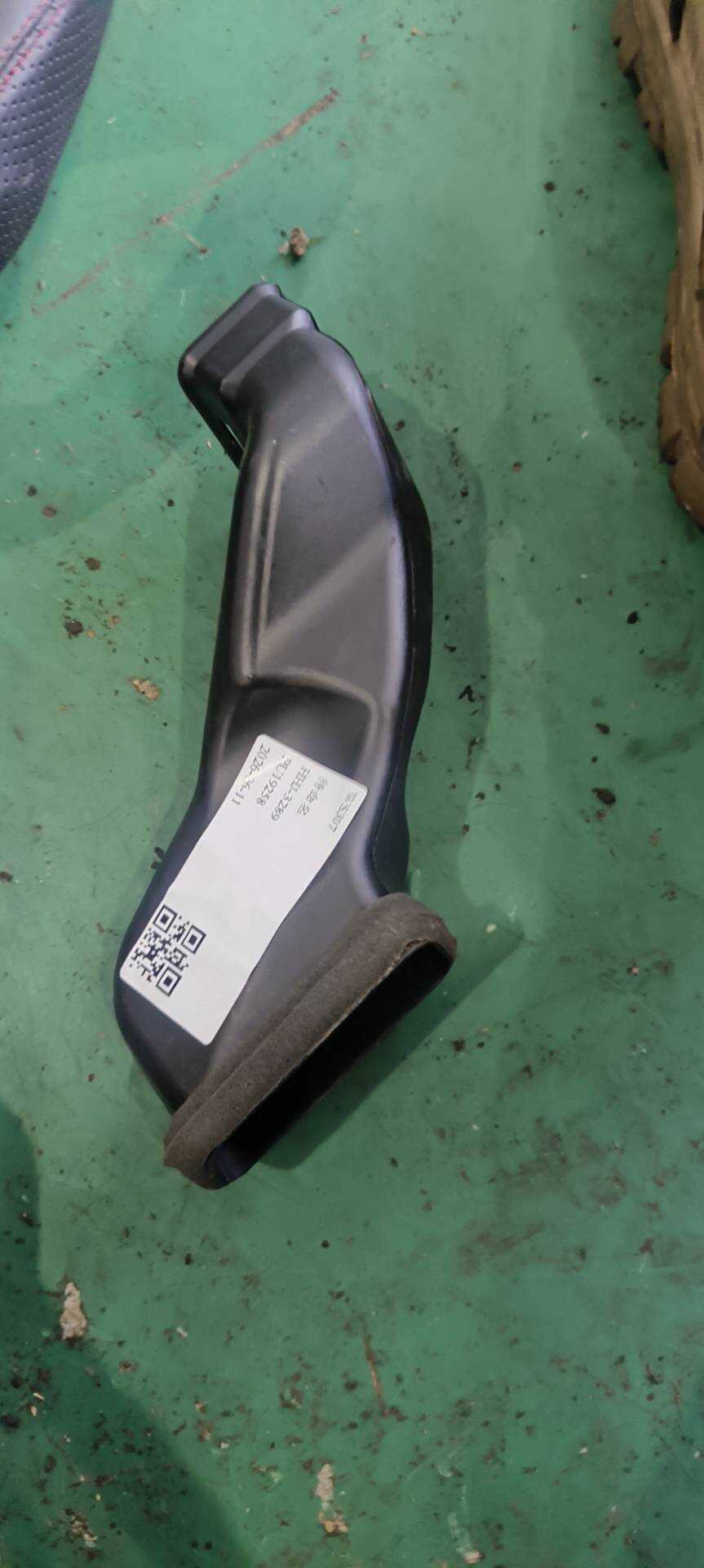 278313DN0A 第二加热器地板管