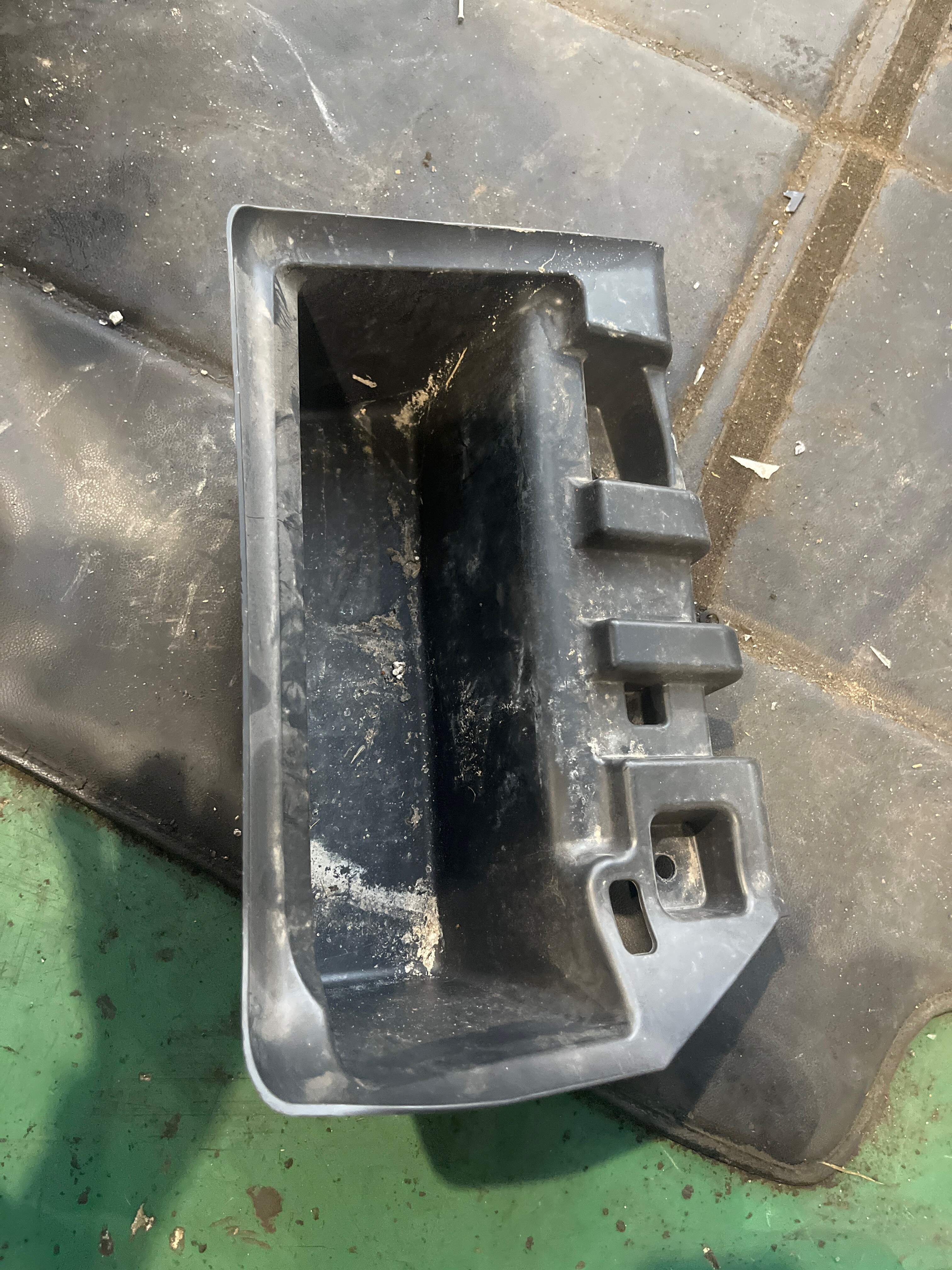 51479871616 Trunk Floor Storage Box, Right
