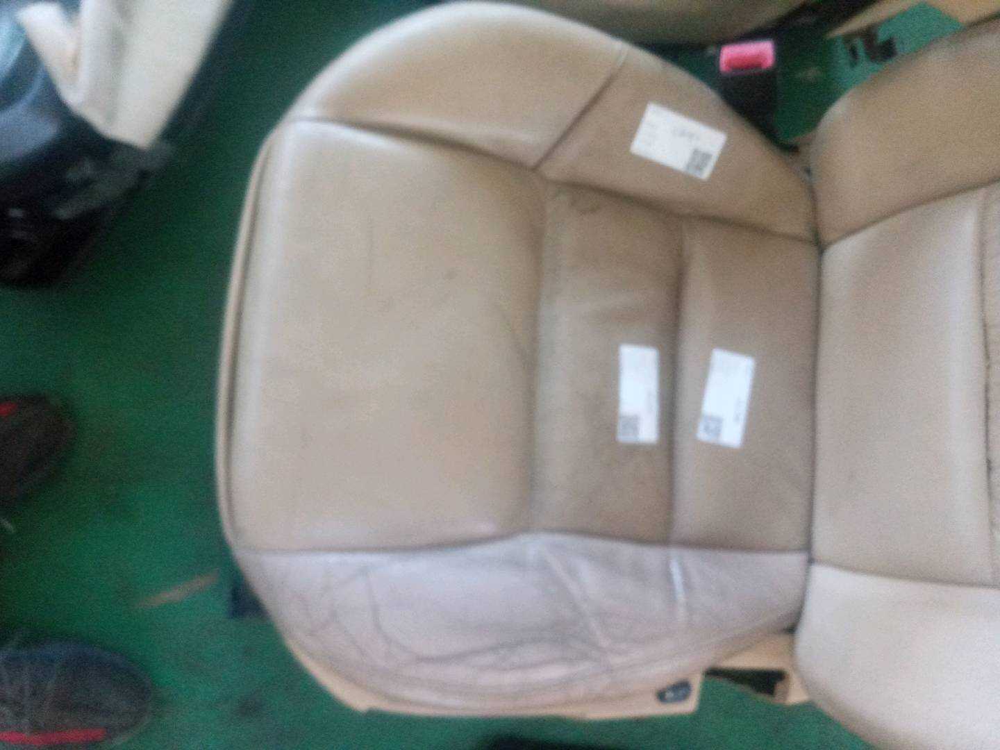 HGB500050 副驾驶员座椅底座软垫