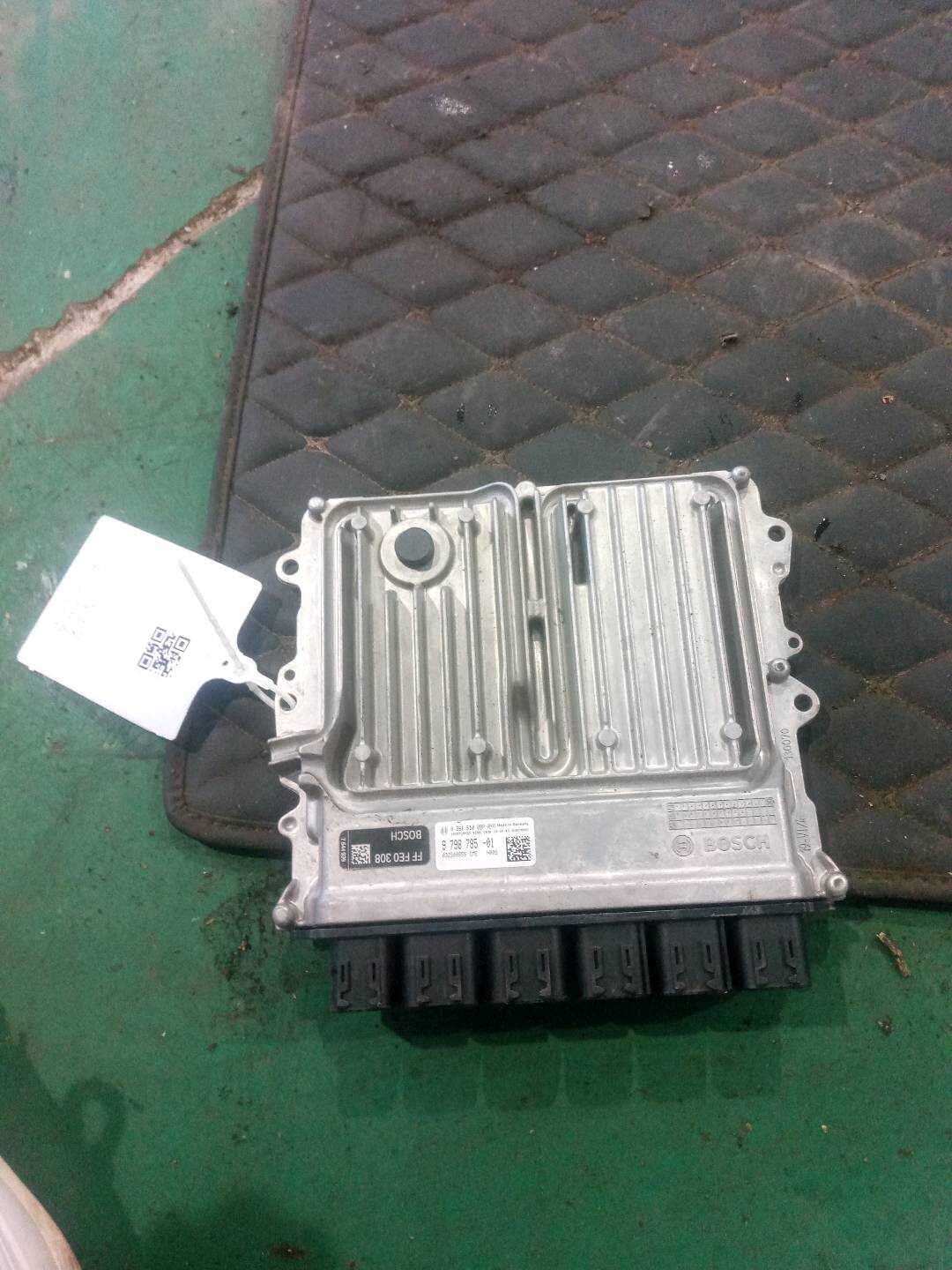 12149798785 发动机电脑
