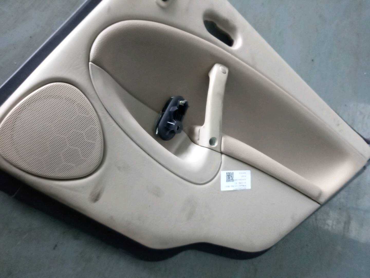 20250226SAAB9553 Rear Door Trim Panel, Right