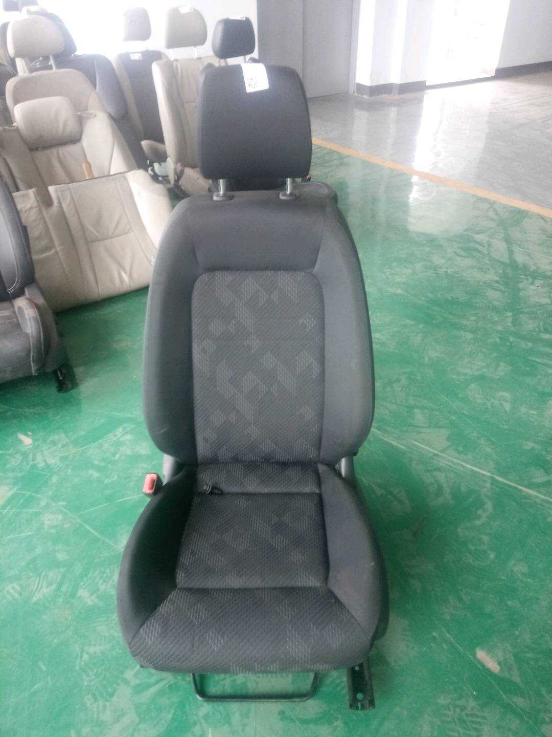 6800015EYJB 驾驶员座椅总成