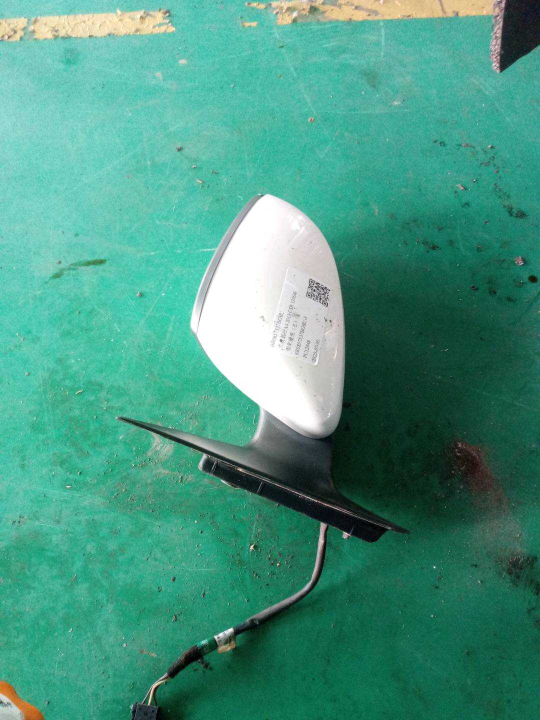 6R0857537BGRU 倒车镜壳（左）