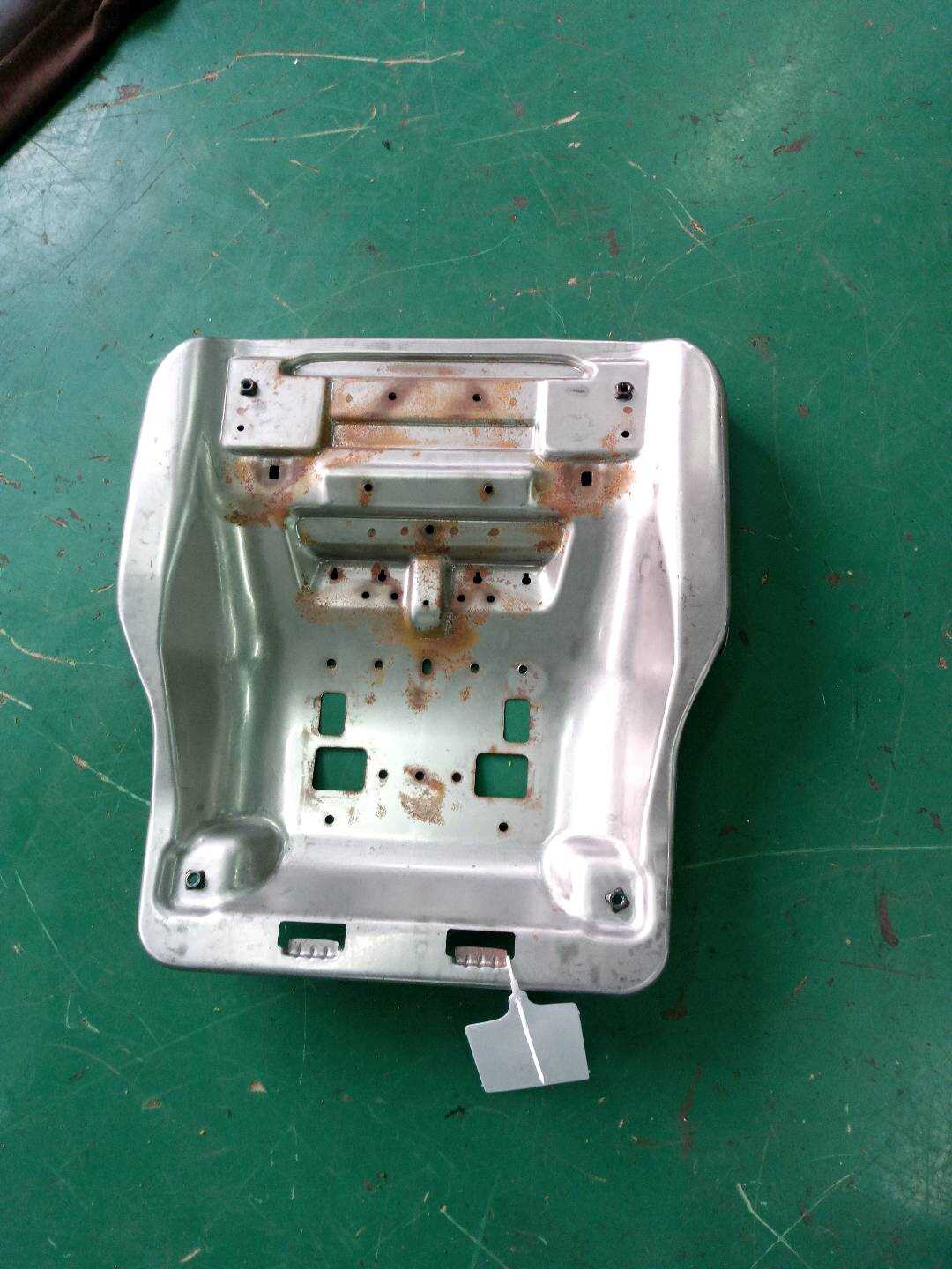 881104X010 驾驶员座椅底座骨架