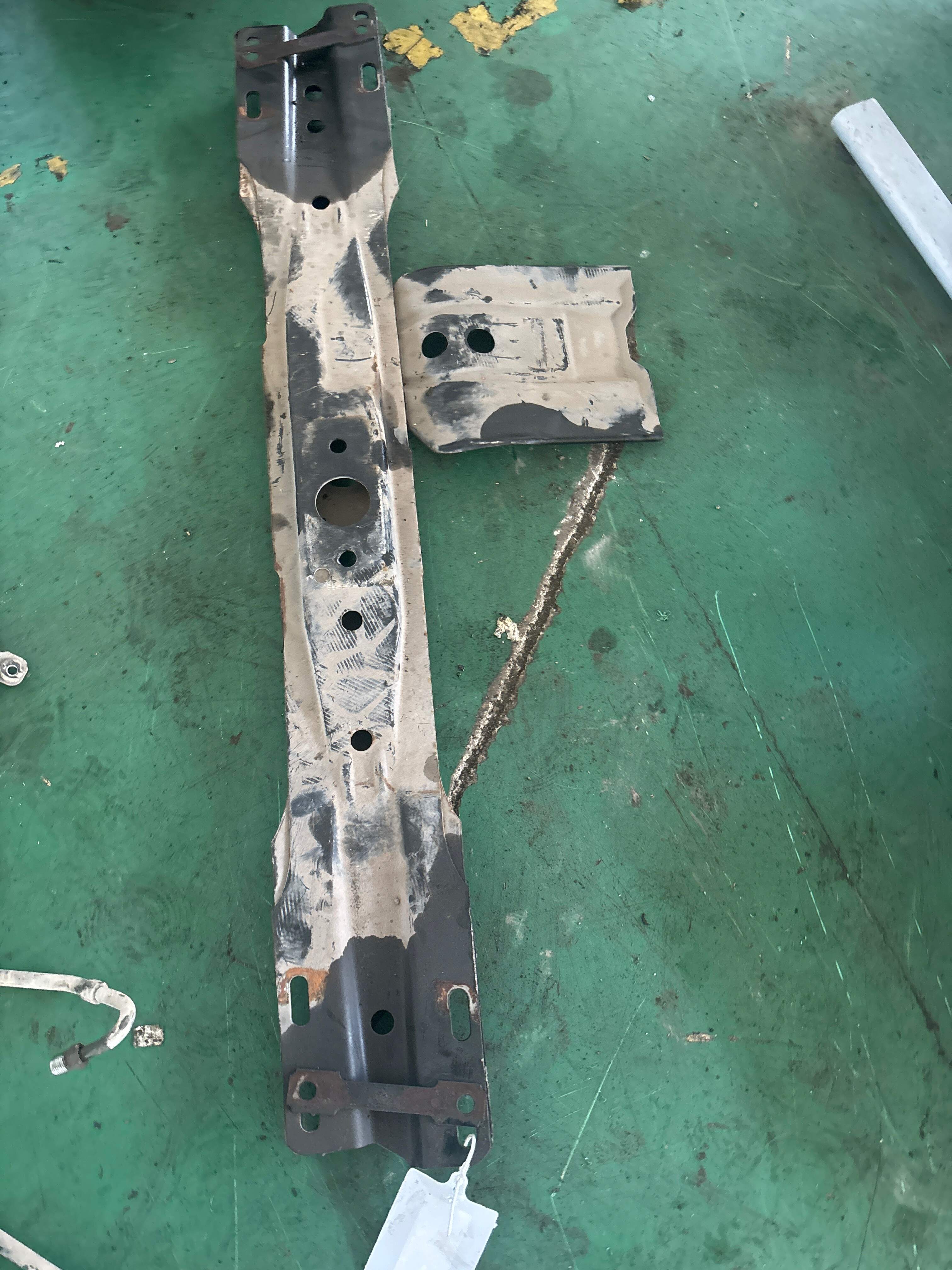 5120460150 车架4号横梁分总成