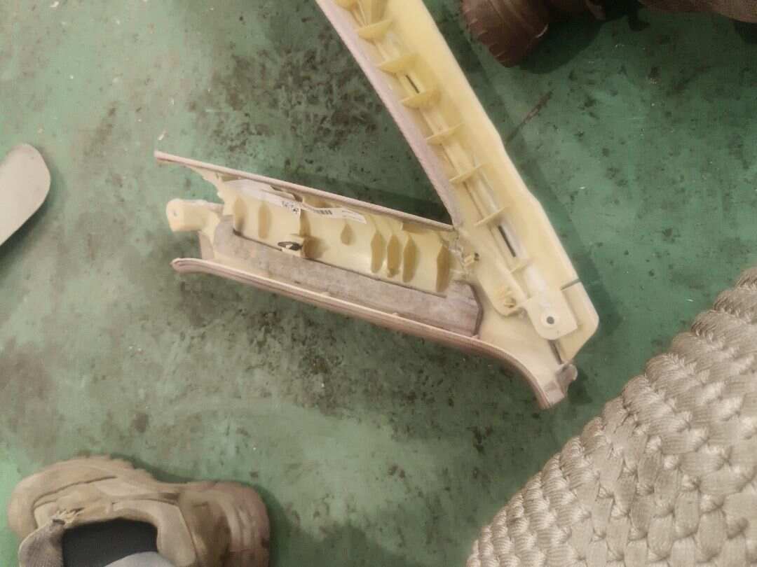 4FD867288 C-Pillar Inner Trim (Upper Right)