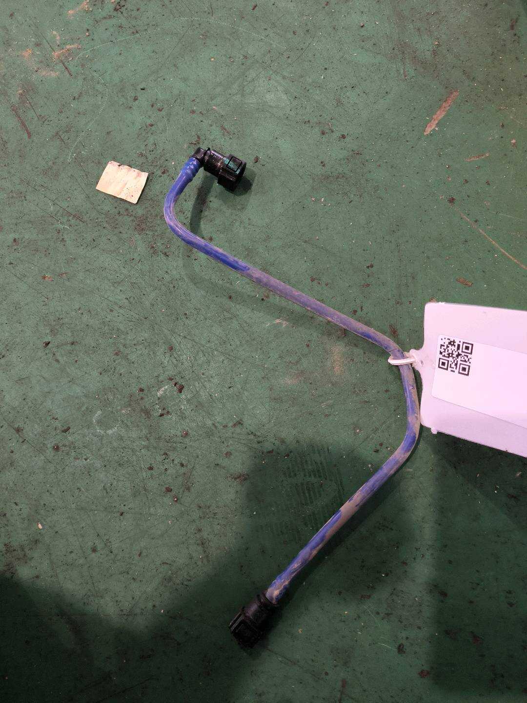 1066001346 滤清器出油管
