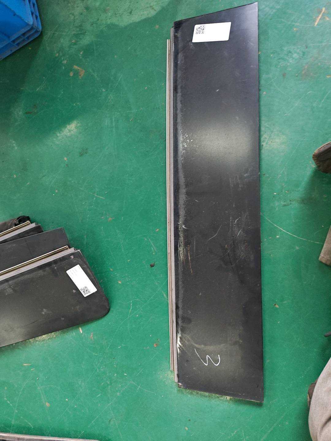 A1697800321 Sunroof Glass, Center
