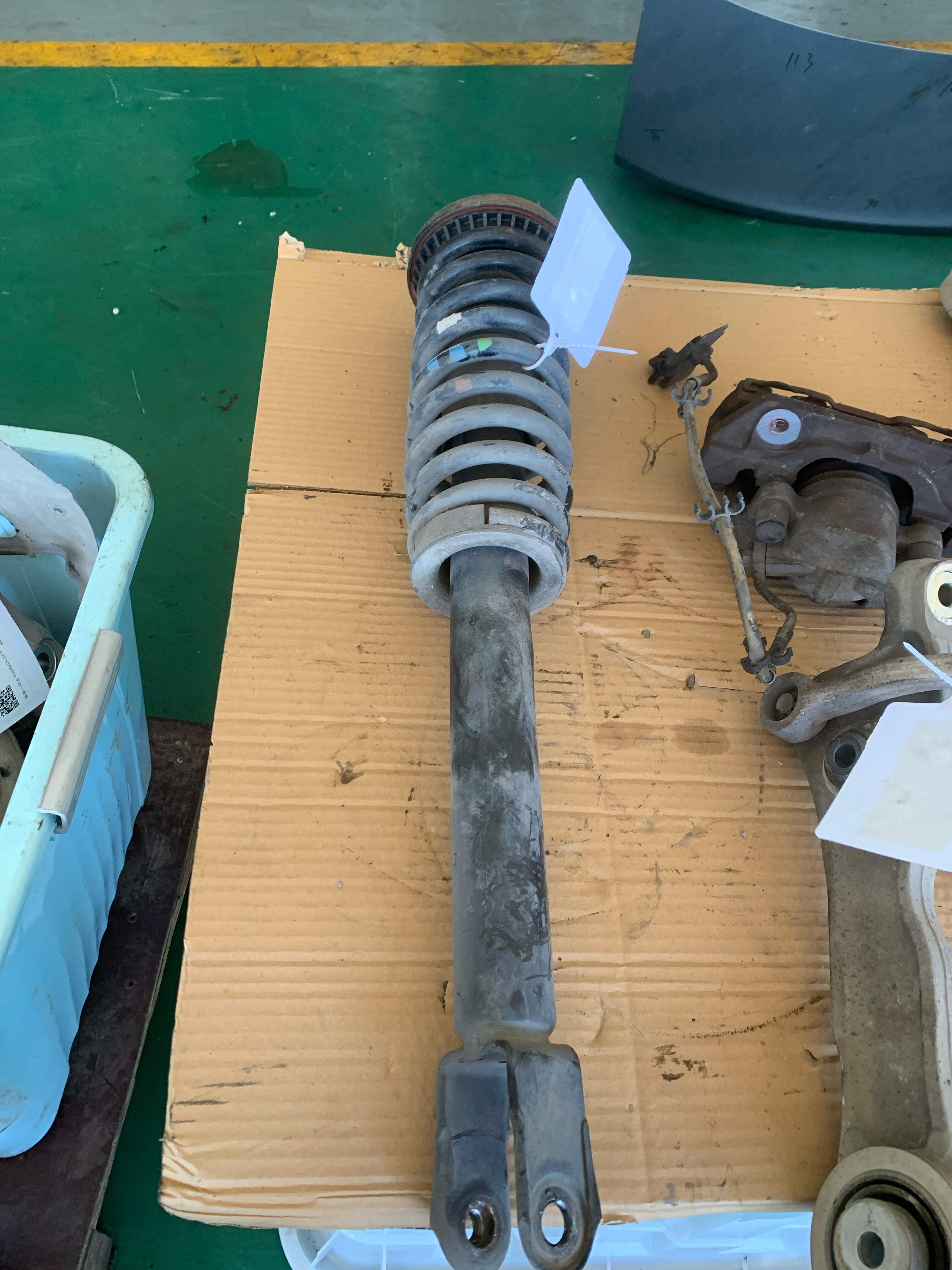 C2Z21941 Front Shock Absorber Insert