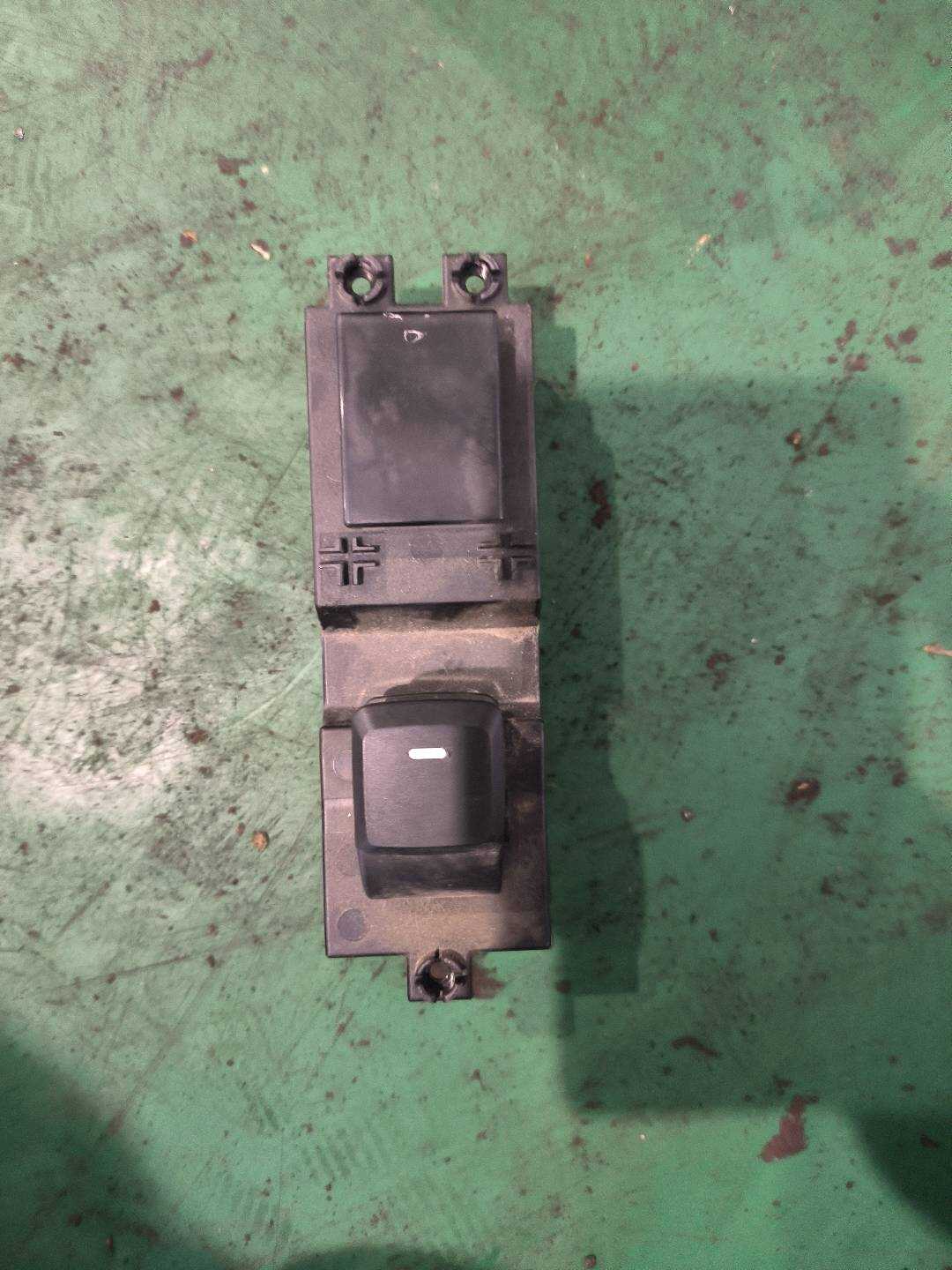93580B3100PC2 Rear Door Window Switch, Left