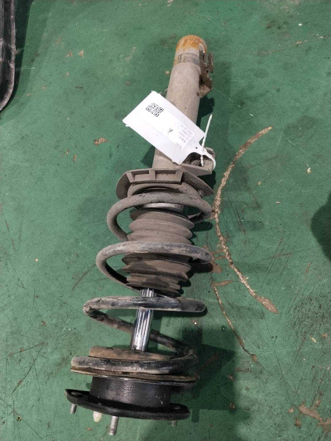 31309813652 Front Right Shock Absorber