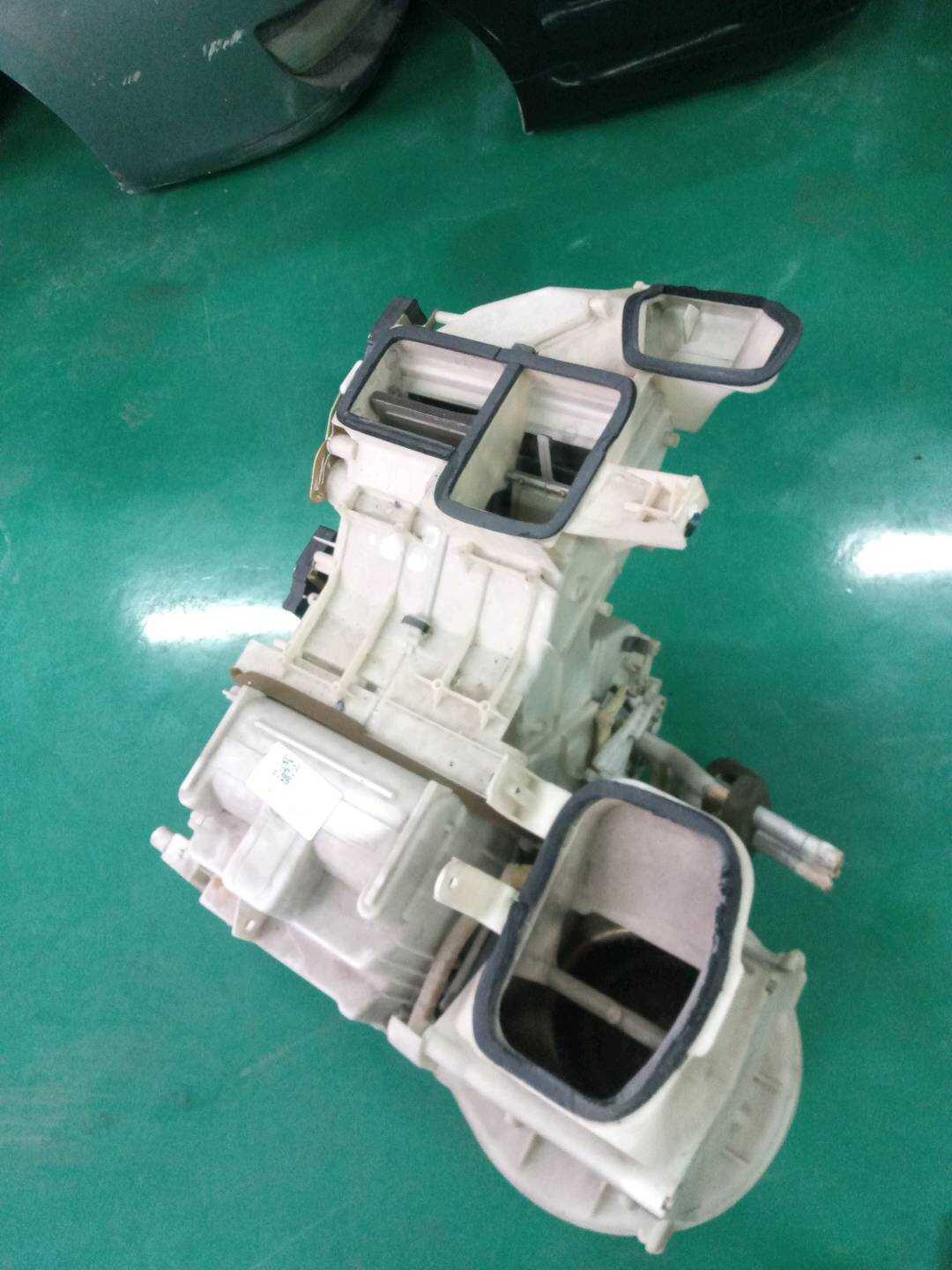 3099954 Evaporator Assembly