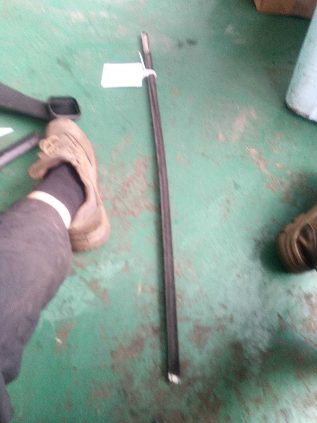 51217010542 前门玻璃压条（右外）
