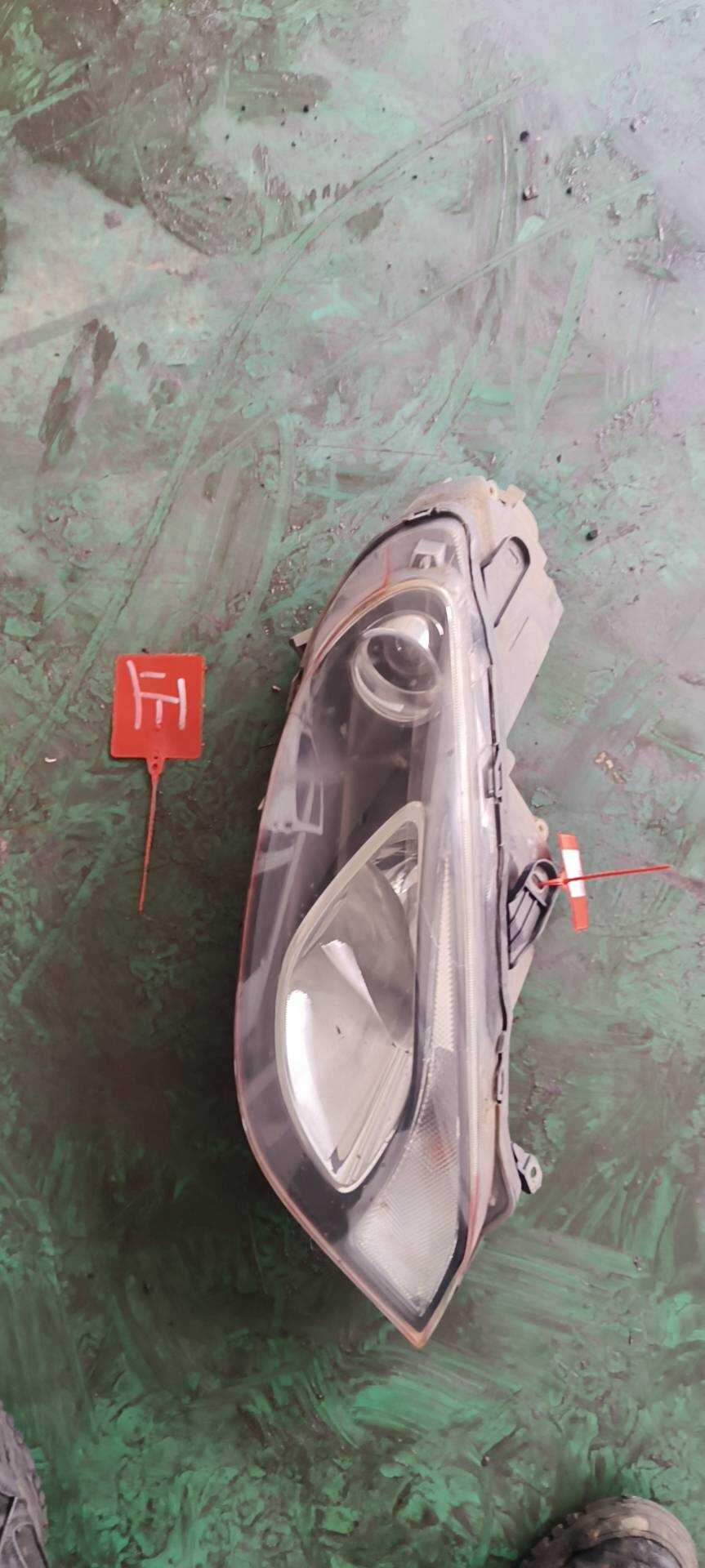 30029027 前大灯总成(右)