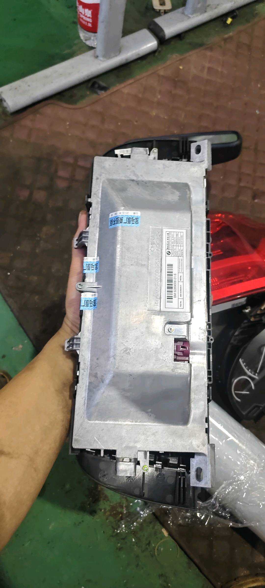 65509284973 仪表台中央显示器