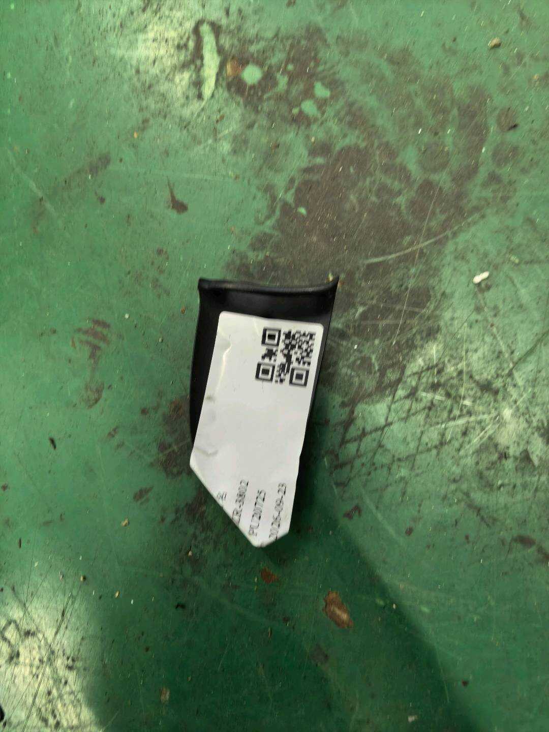 6928430050C0 前门内拉手框盖板(左)