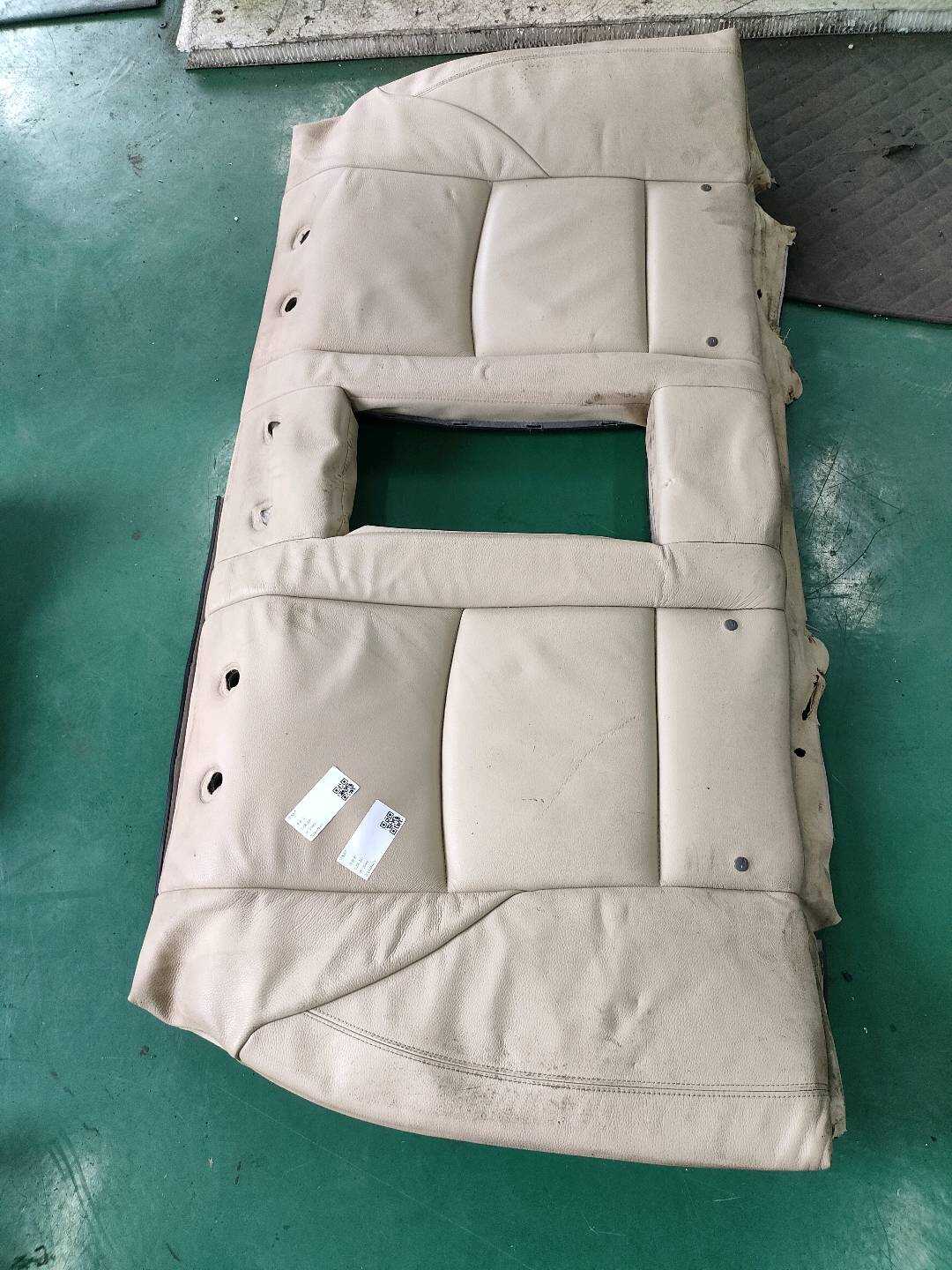 52207251390 后座椅靠背面罩