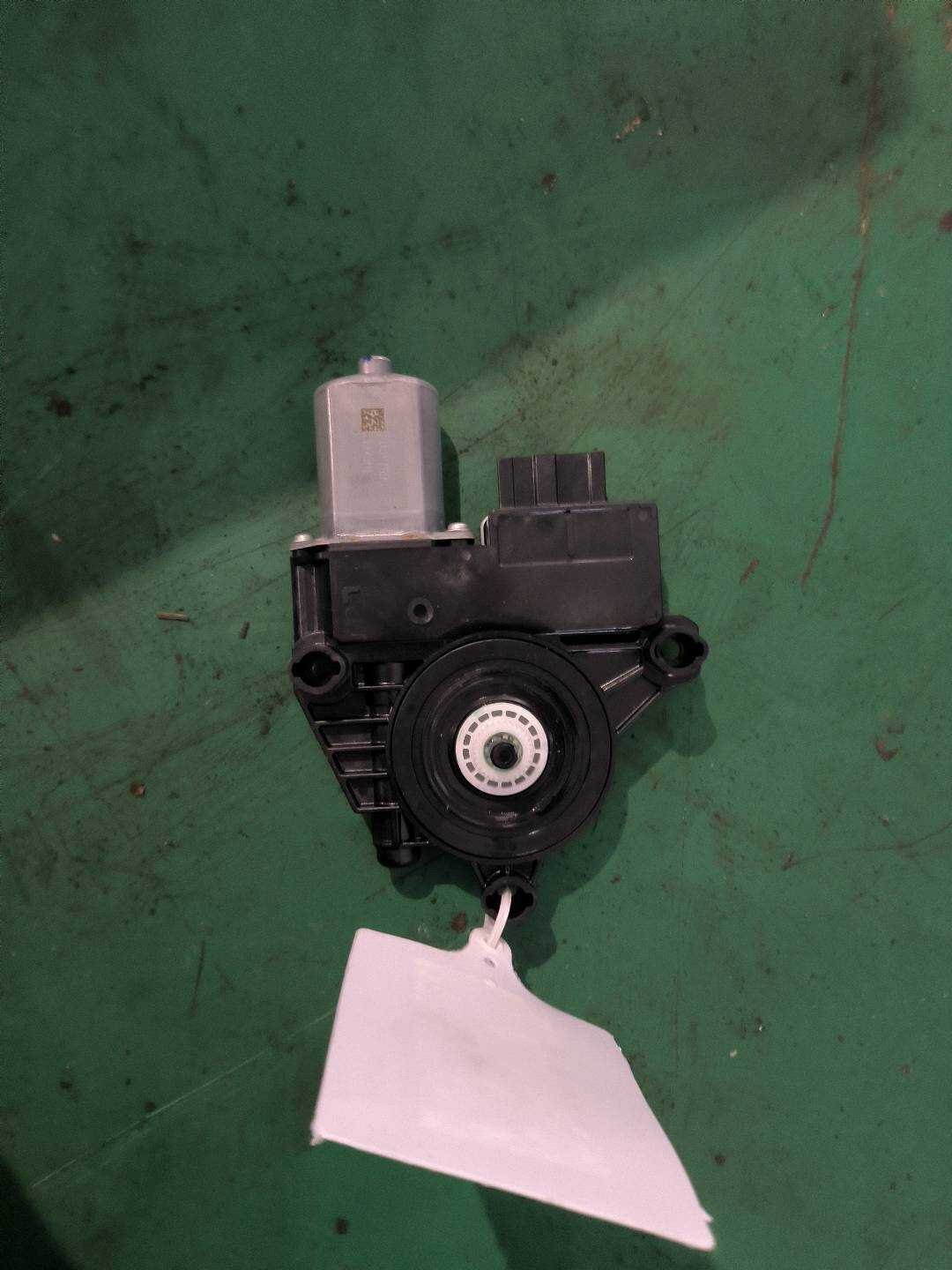 L5CG959407B 后门玻璃升降电机（左）