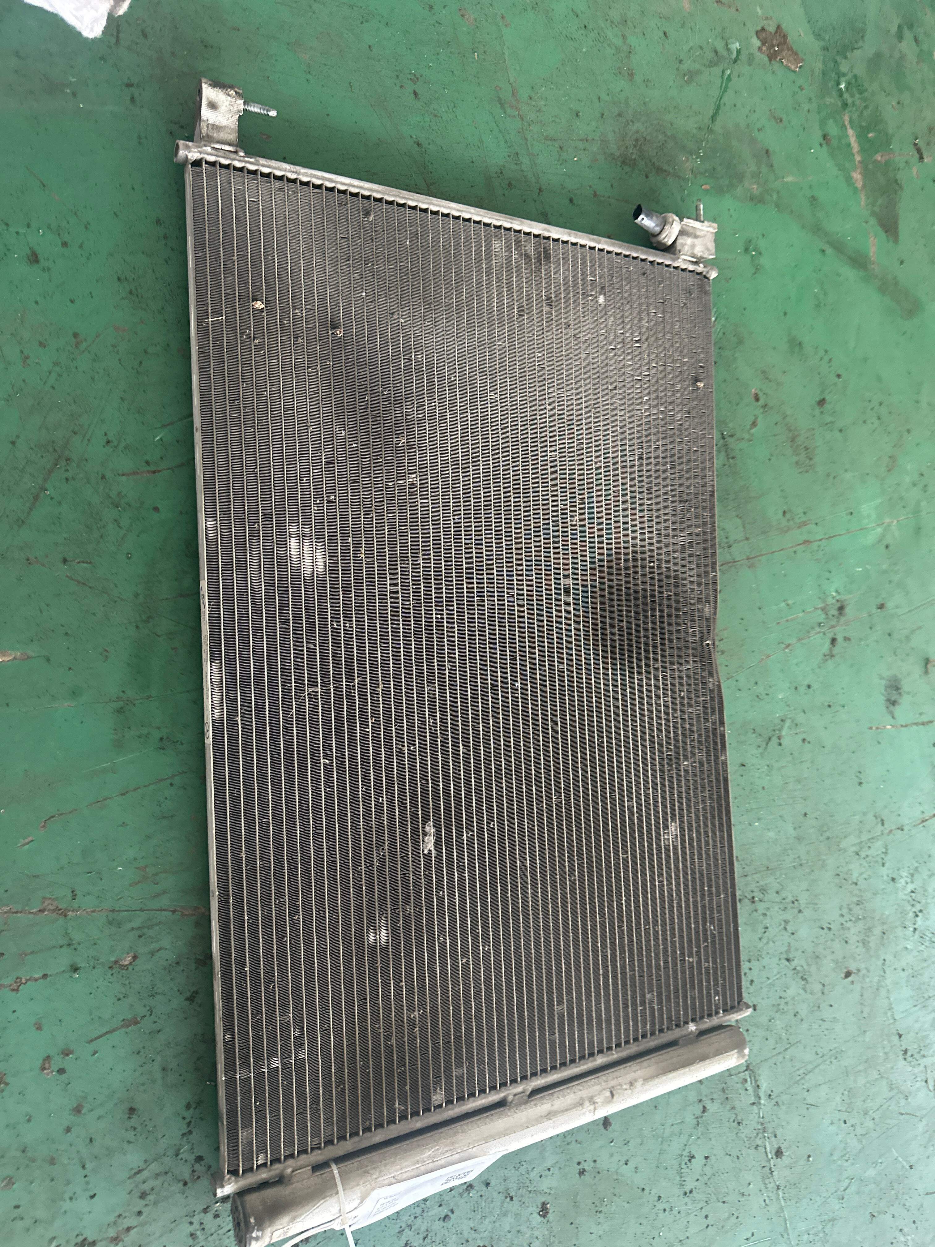 A0995001354 冷凝器