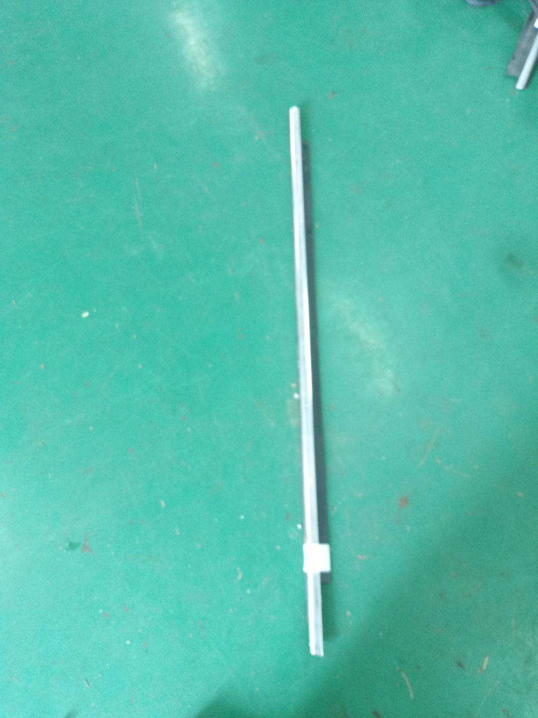 8E0837477C 前门玻璃压条（左外）