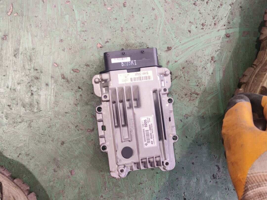 9544026820 变速器电脑