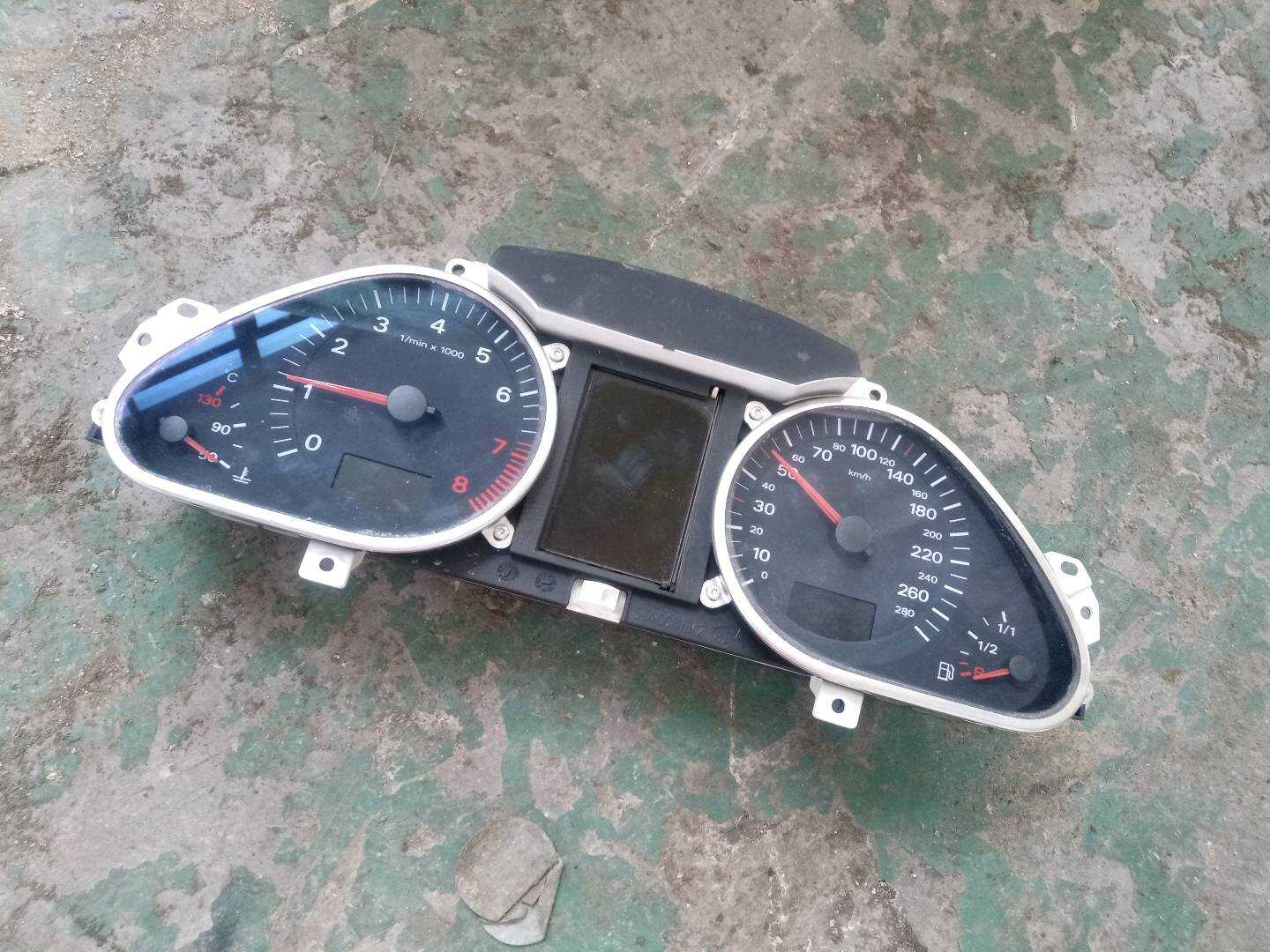 L4FD920900E Instrument Cluster Assembly