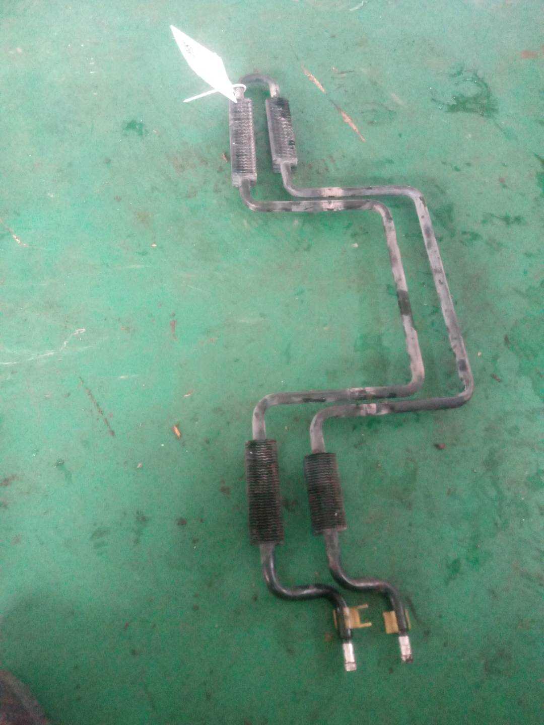 A2215000500 转向散热器