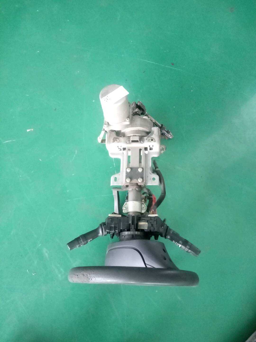 563902S210 转向管柱