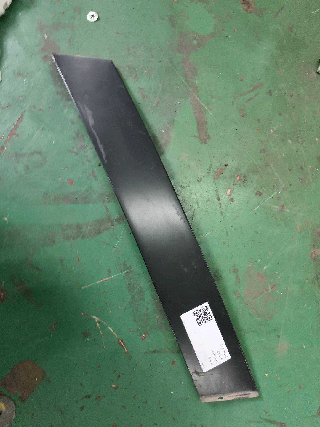 51347041435 后门窗框外饰板(左后)