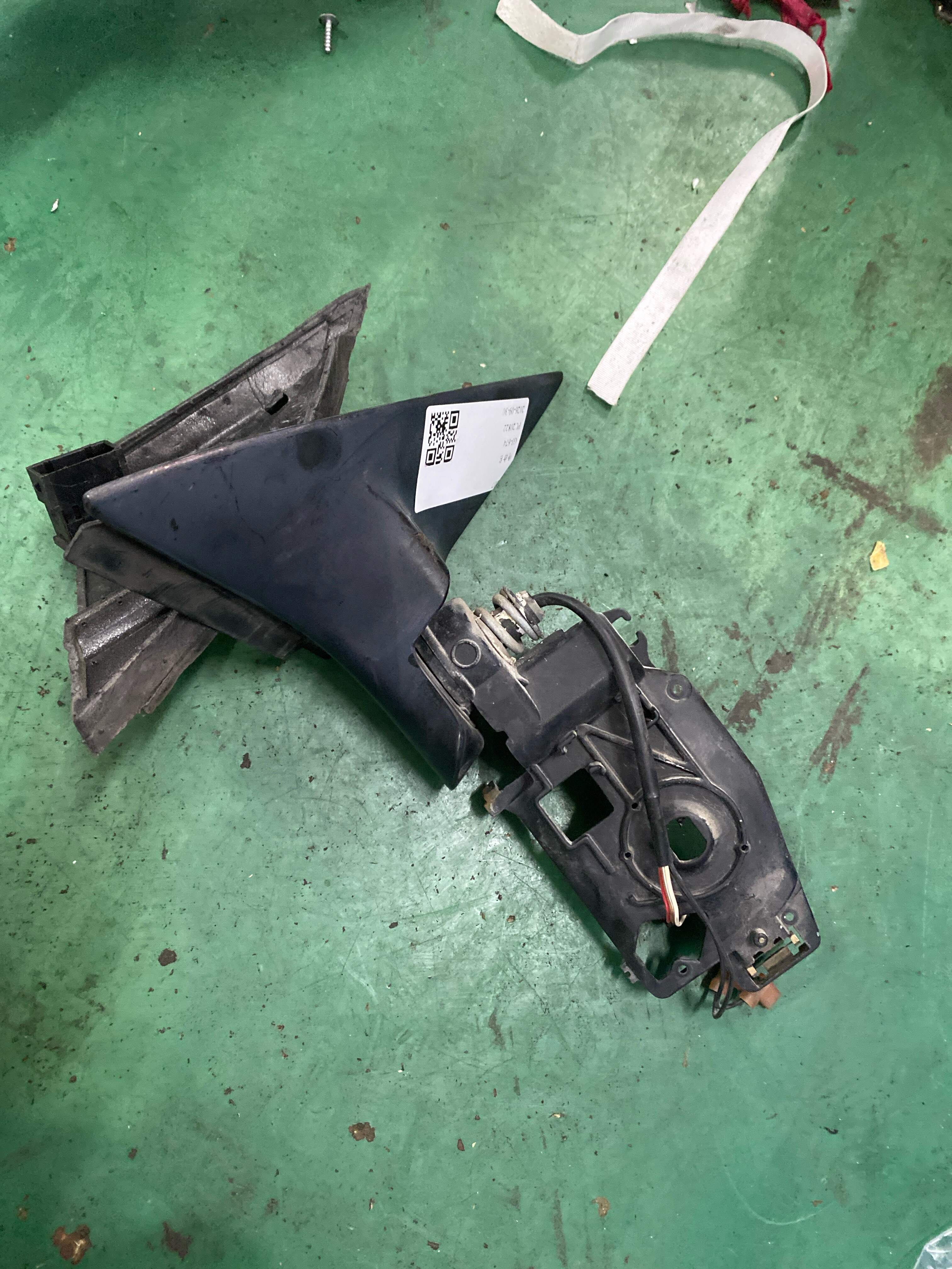 4B1858531G 倒车镜固定座(左)