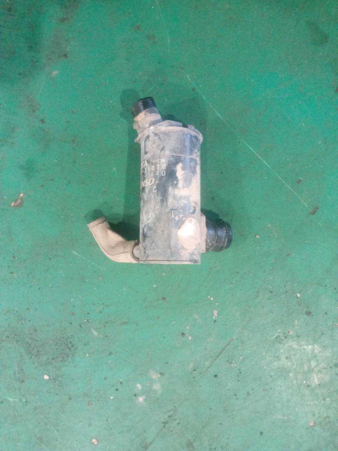 8533035070 前风挡雨刮清洗器泵