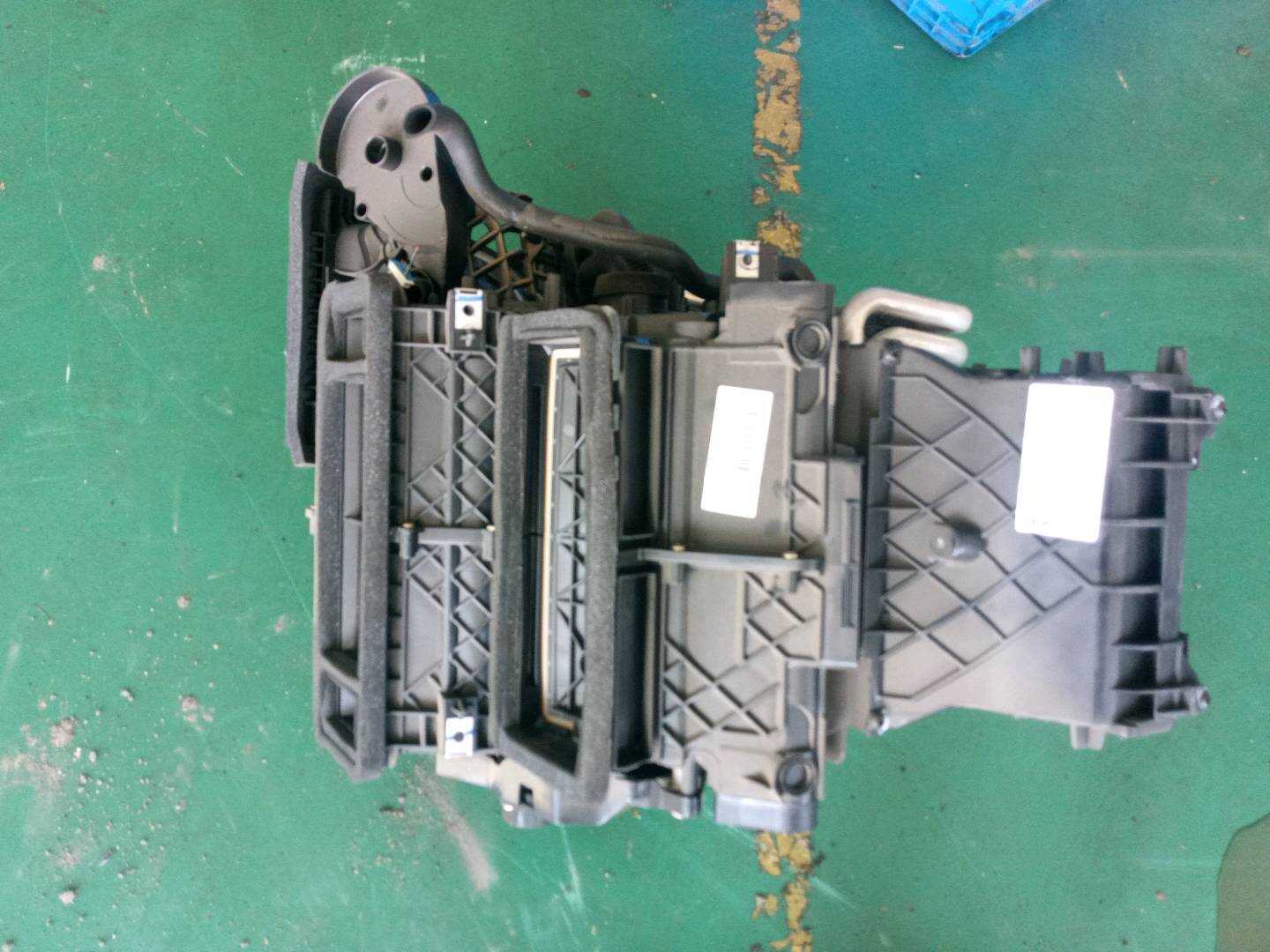 ED8B19B555AD 蒸发箱总成