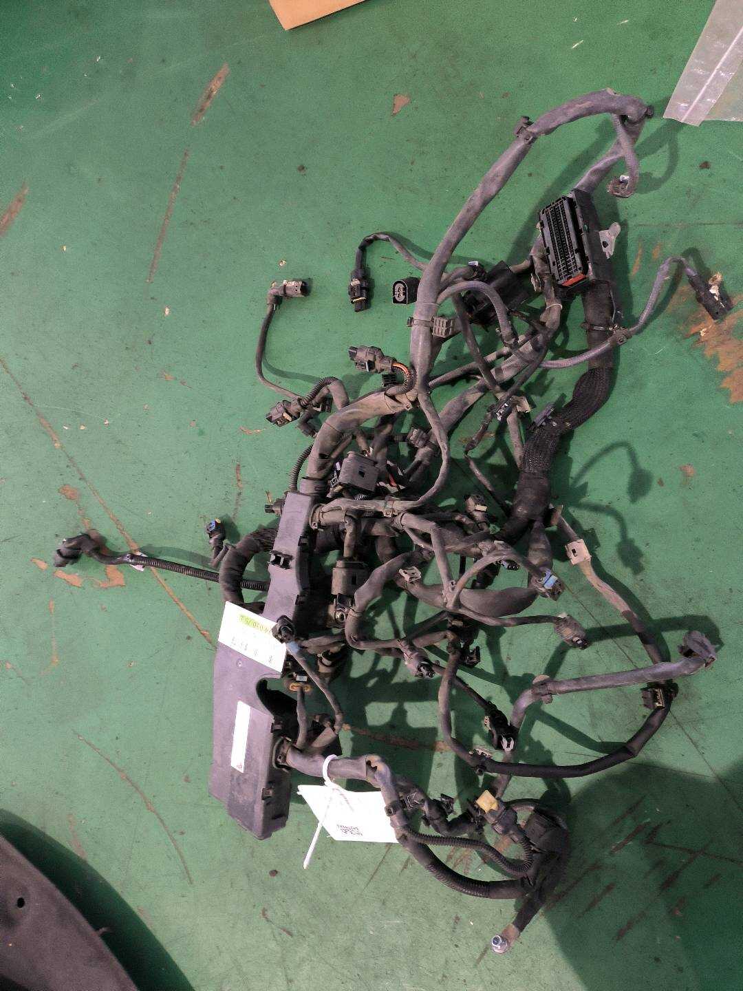 A2741504086 发动机线束