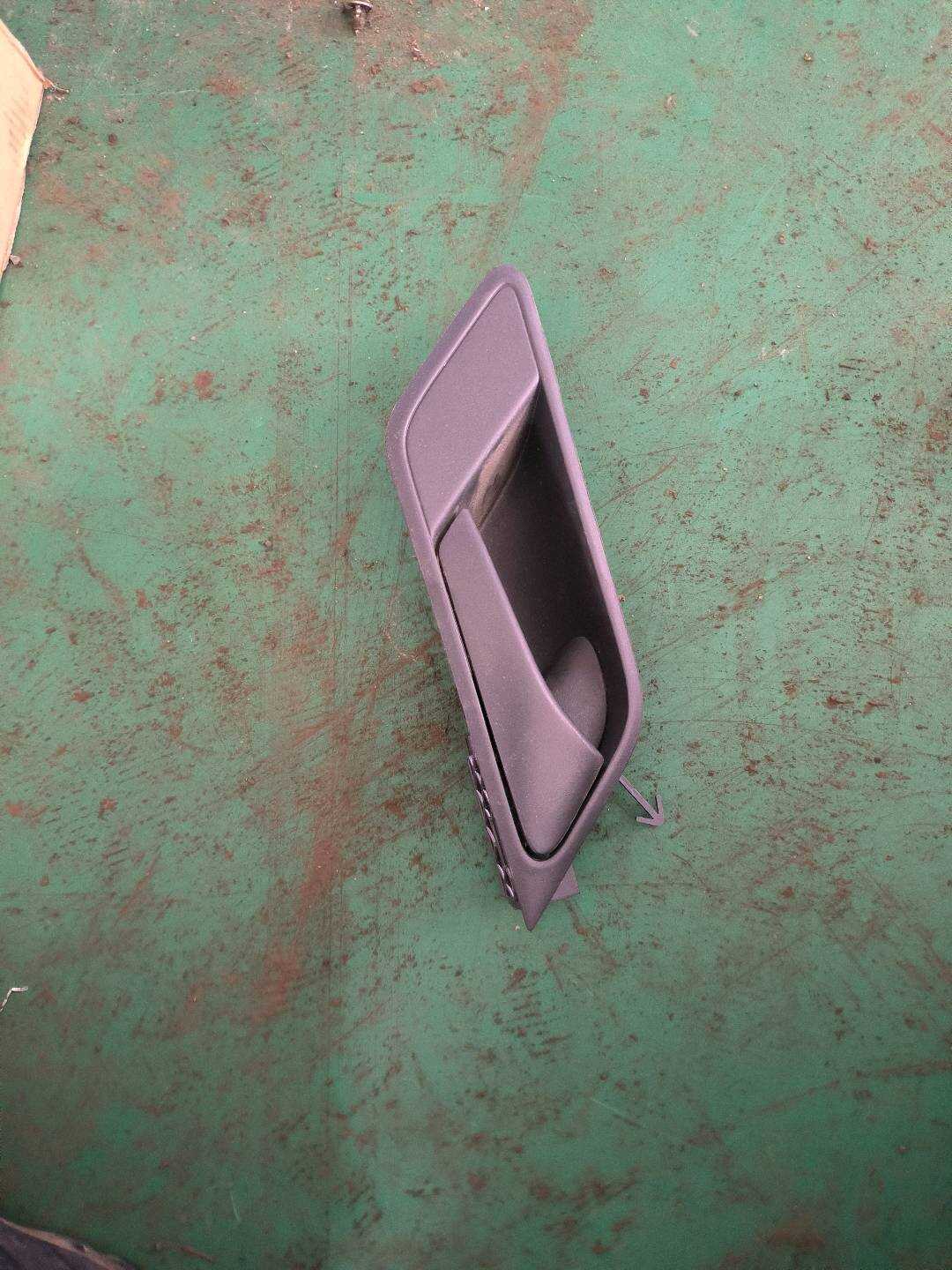 31G839114 Rear Door Inner Handle, Right