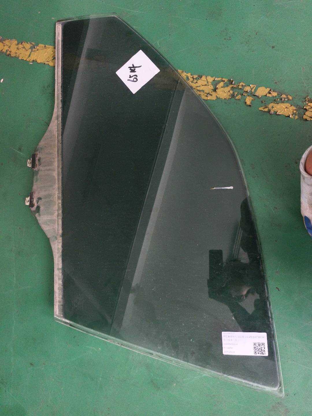 61009SC011 前门玻璃(左)