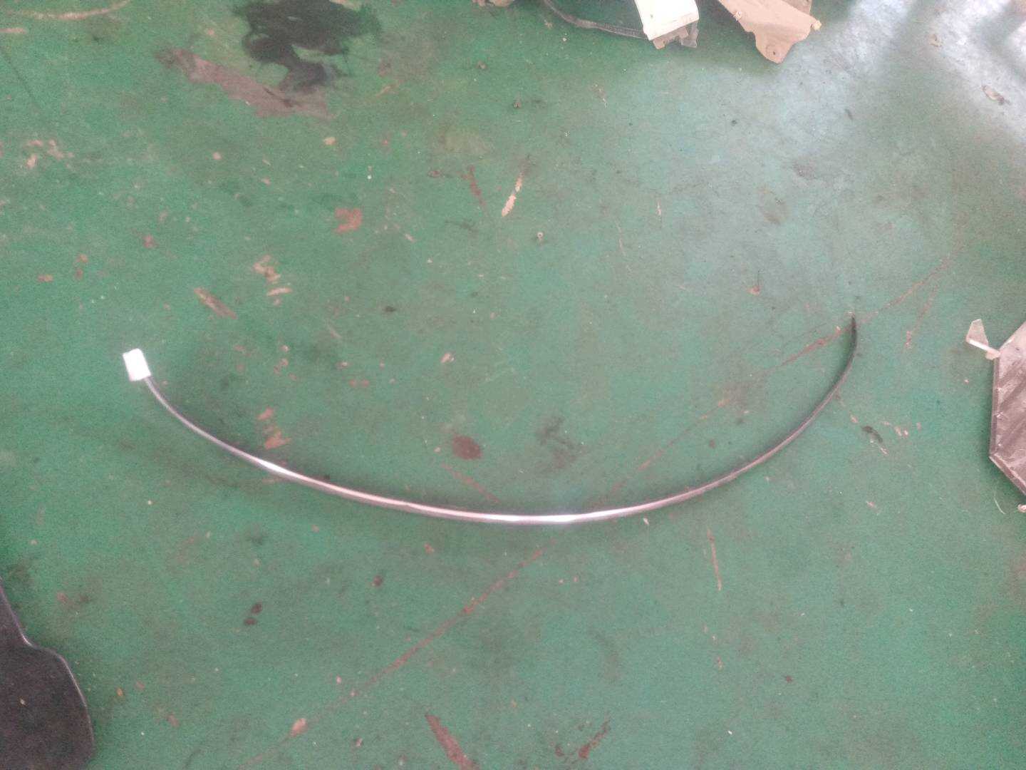 51139810464 Hood Molding