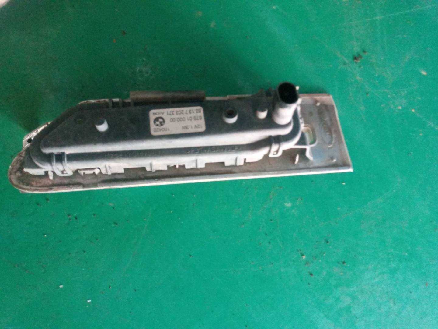 63137203371 前叶子板灯(左)