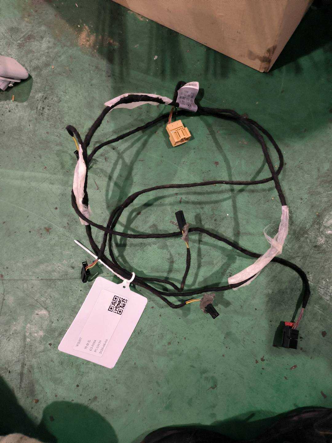 L510971100A 车顶线束